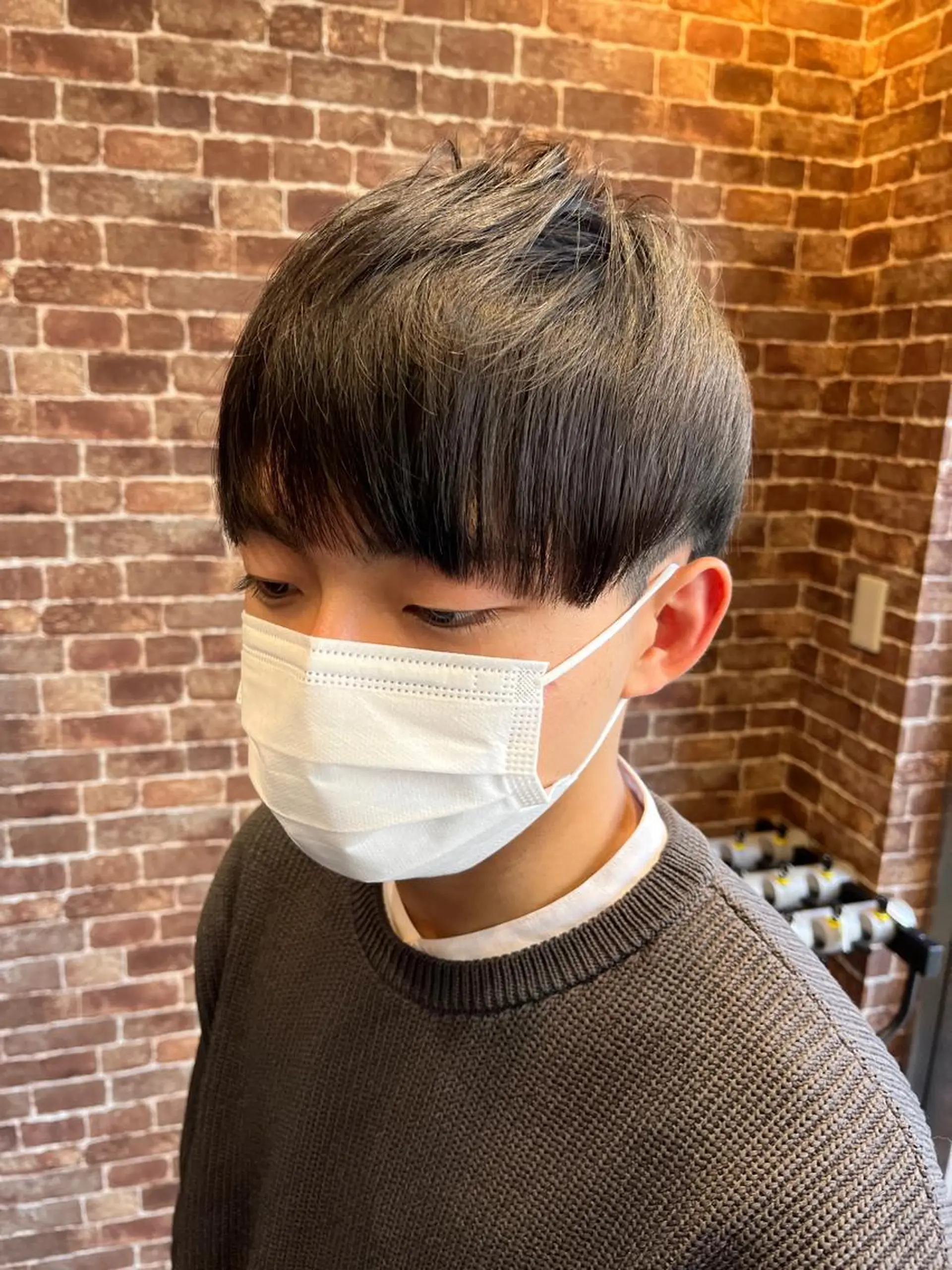 ショート カラー パーマ ヘアアレンジ メンズ キッズ ネイル マツエク・マツパ アイブロウ メンズブリーチ メンズハイライト メンズインナーカラー メンズ韓国風 ブリーチ カット ヘアカラー ヘアセット 久木原 ゆりのヘアスタイル