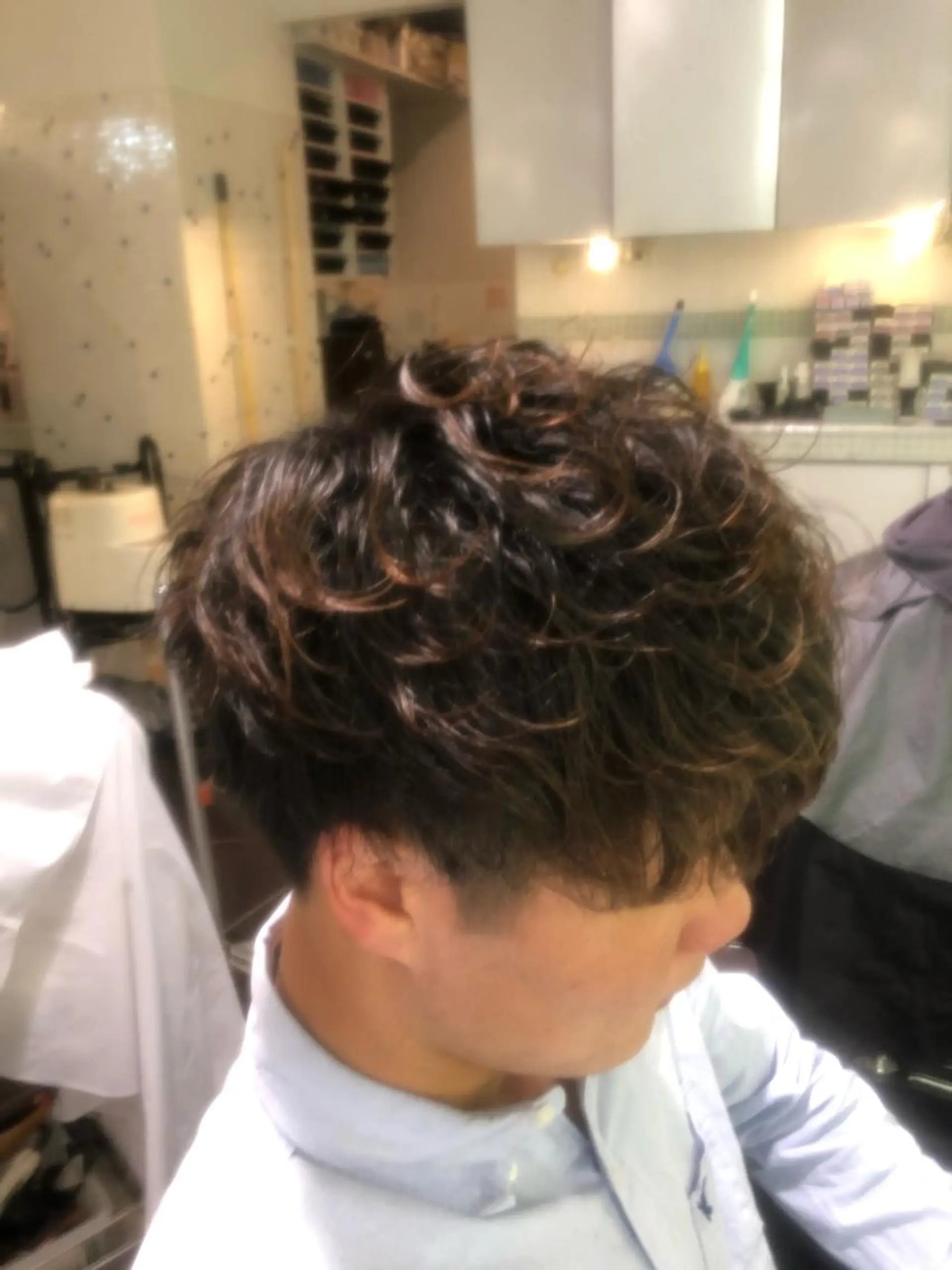 メンズ メンズパーマ 西山 恵太郎のヘアスタイル