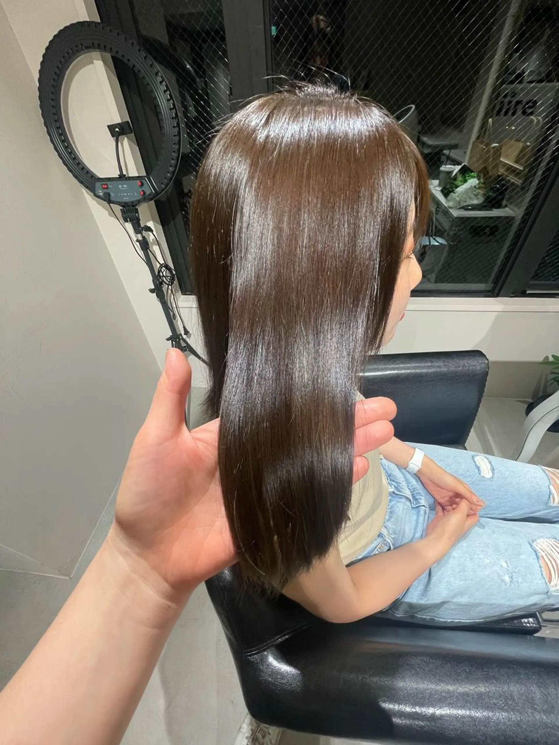 カラー アッシュ ベージュカラー バレイヤージュモデル 募集👒ヨンスクのヘアスタイル