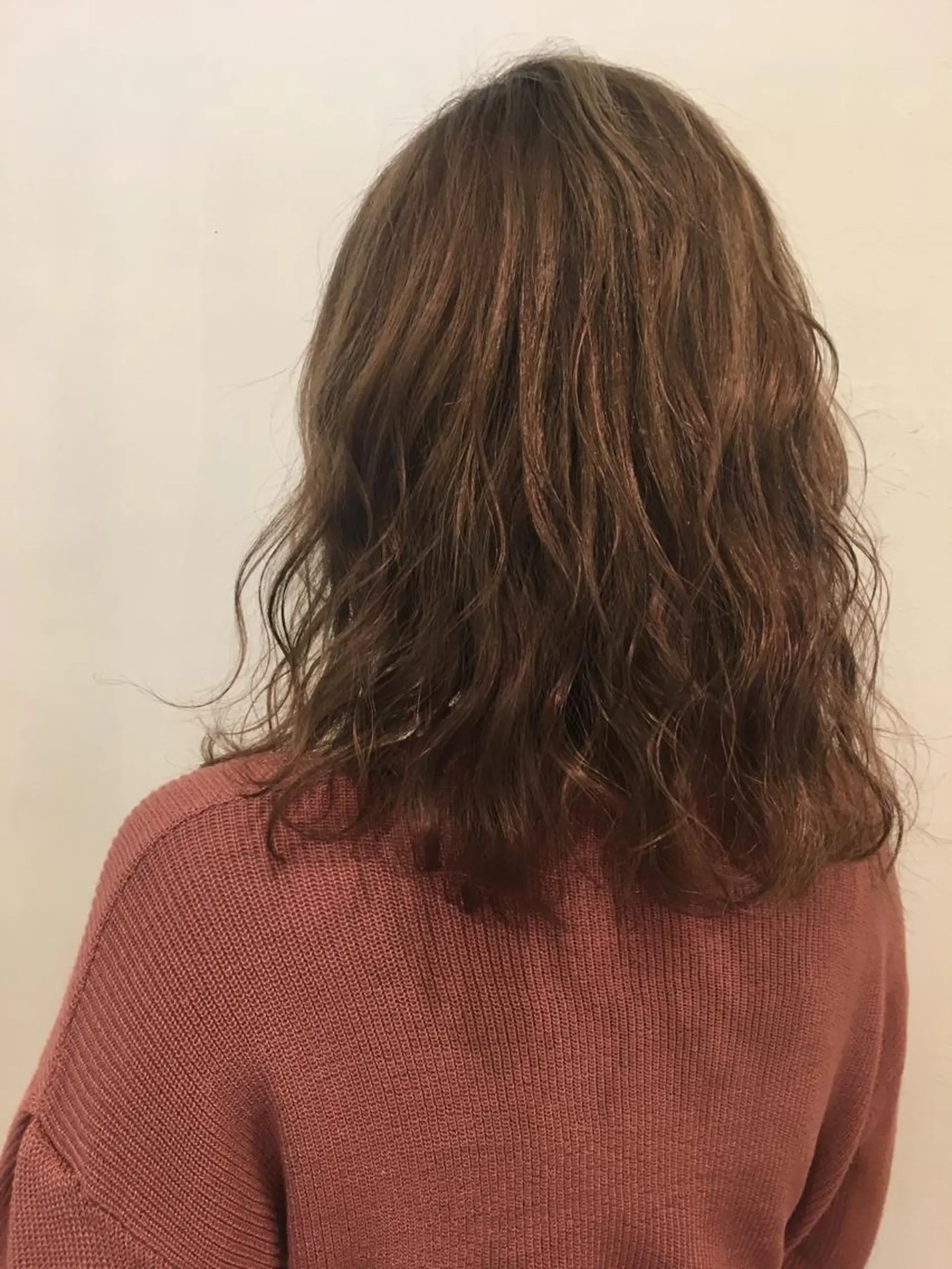 ミディアム カット 永田 琴愛のヘアスタイル
