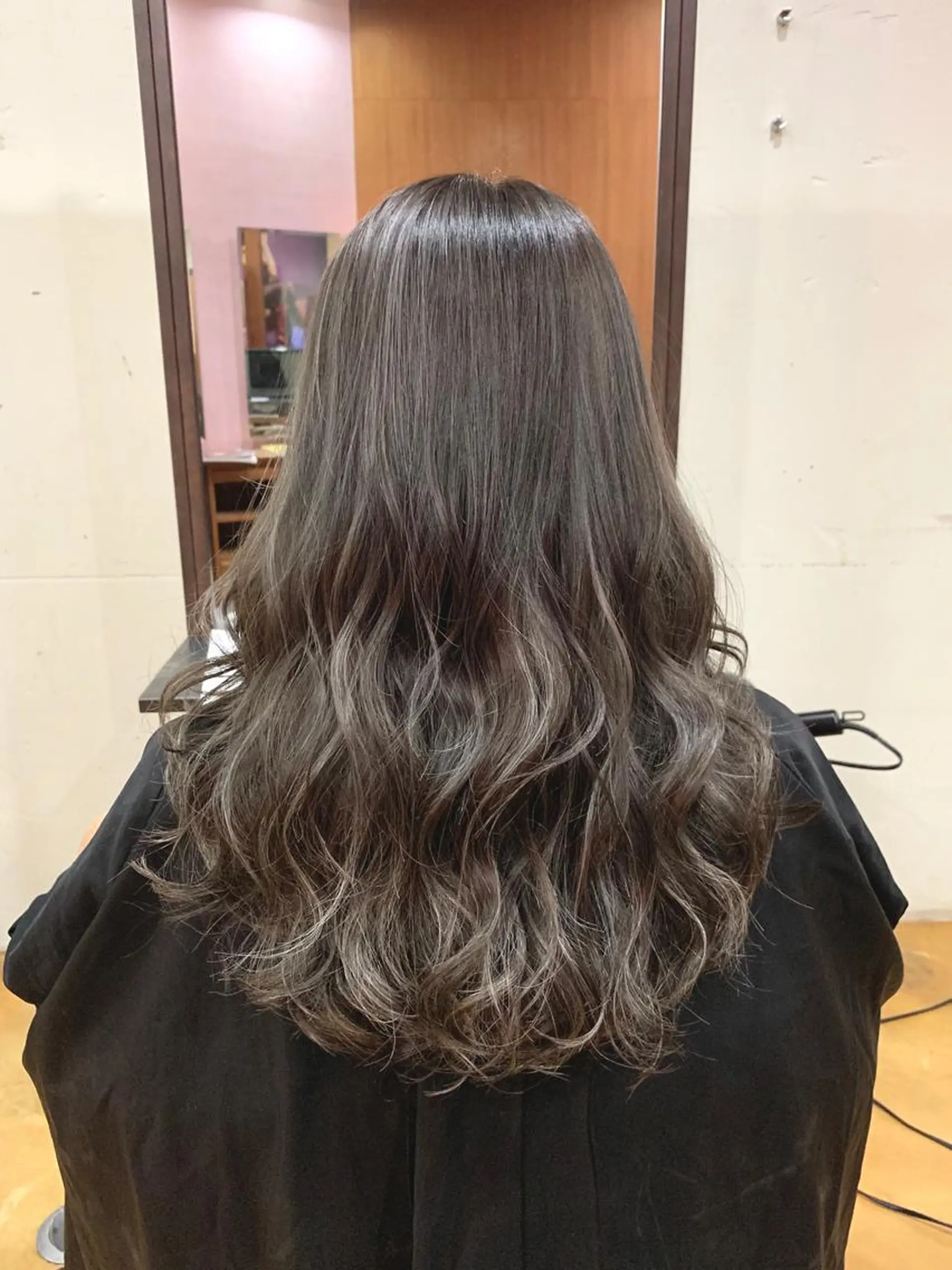 セミロング カラー 韓国レイヤーカット★ 小林大樹のヘアスタイル