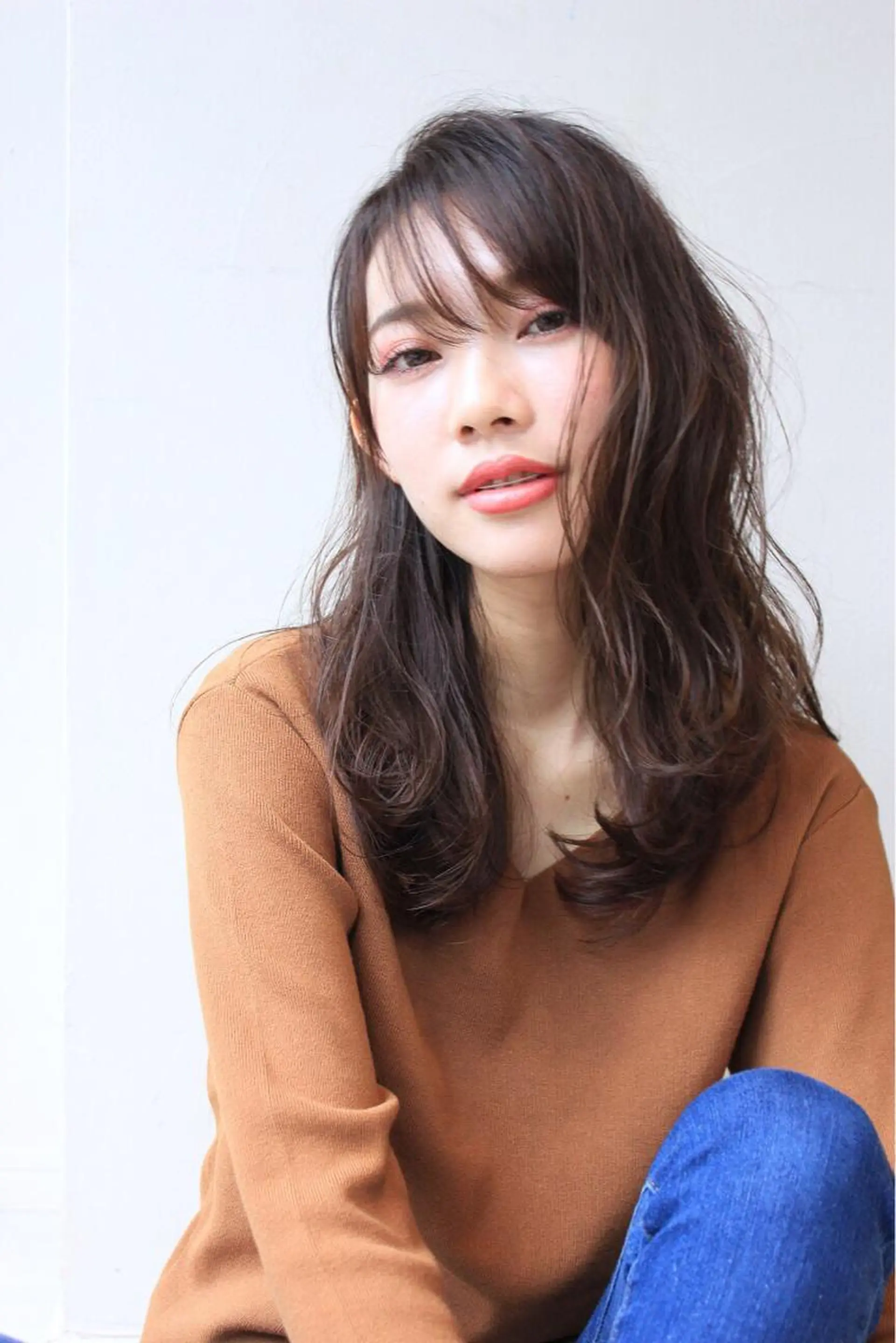 セミロング カット ヘアカラー 河野 薫のヘアスタイル