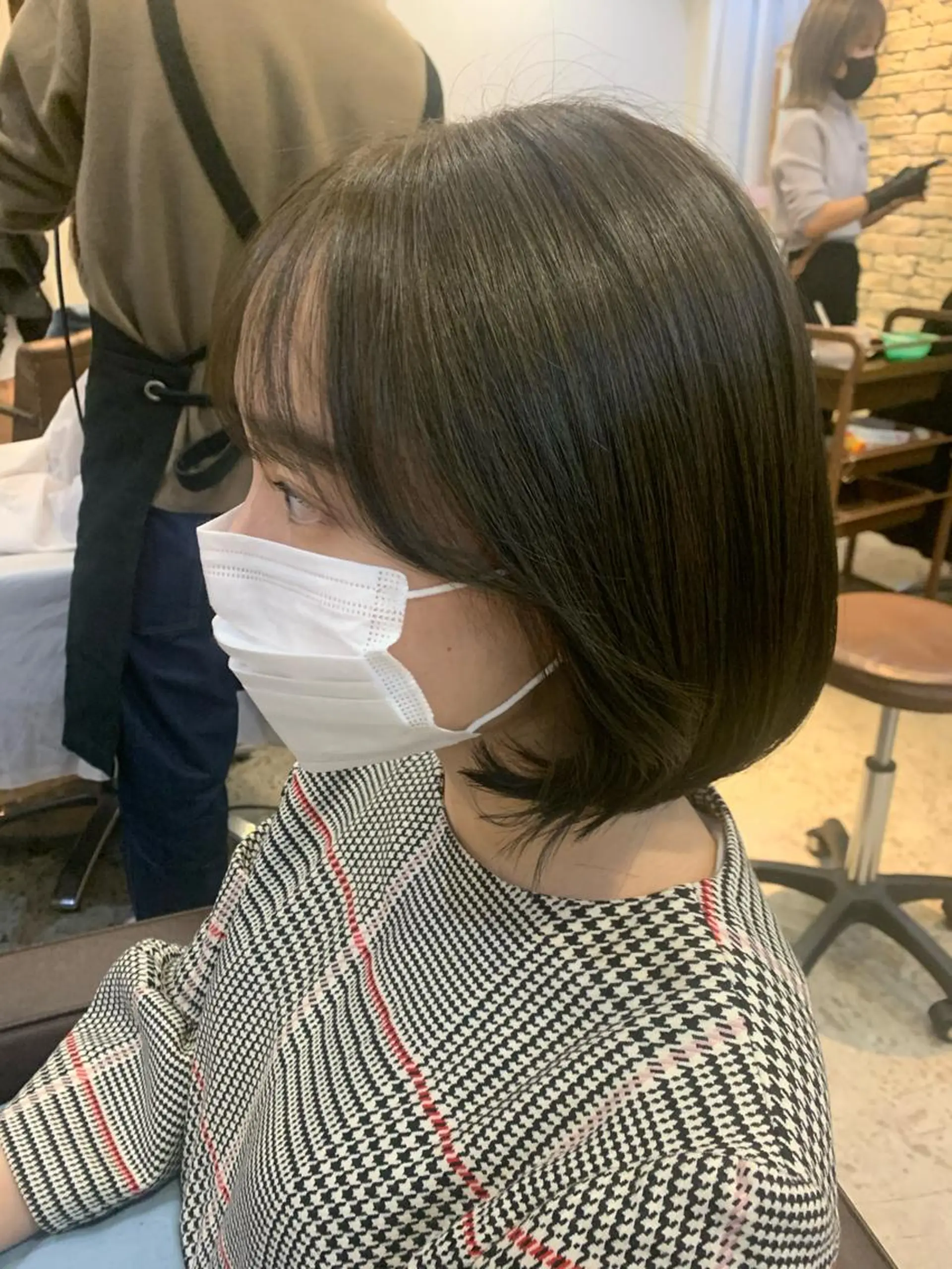 ミディアム カラー ベージュカラー オリーブベージュ タンバルモリ 韓国風ヘア 韓国🇰🇷髪質改善 Chisaki치사키のヘアスタイル