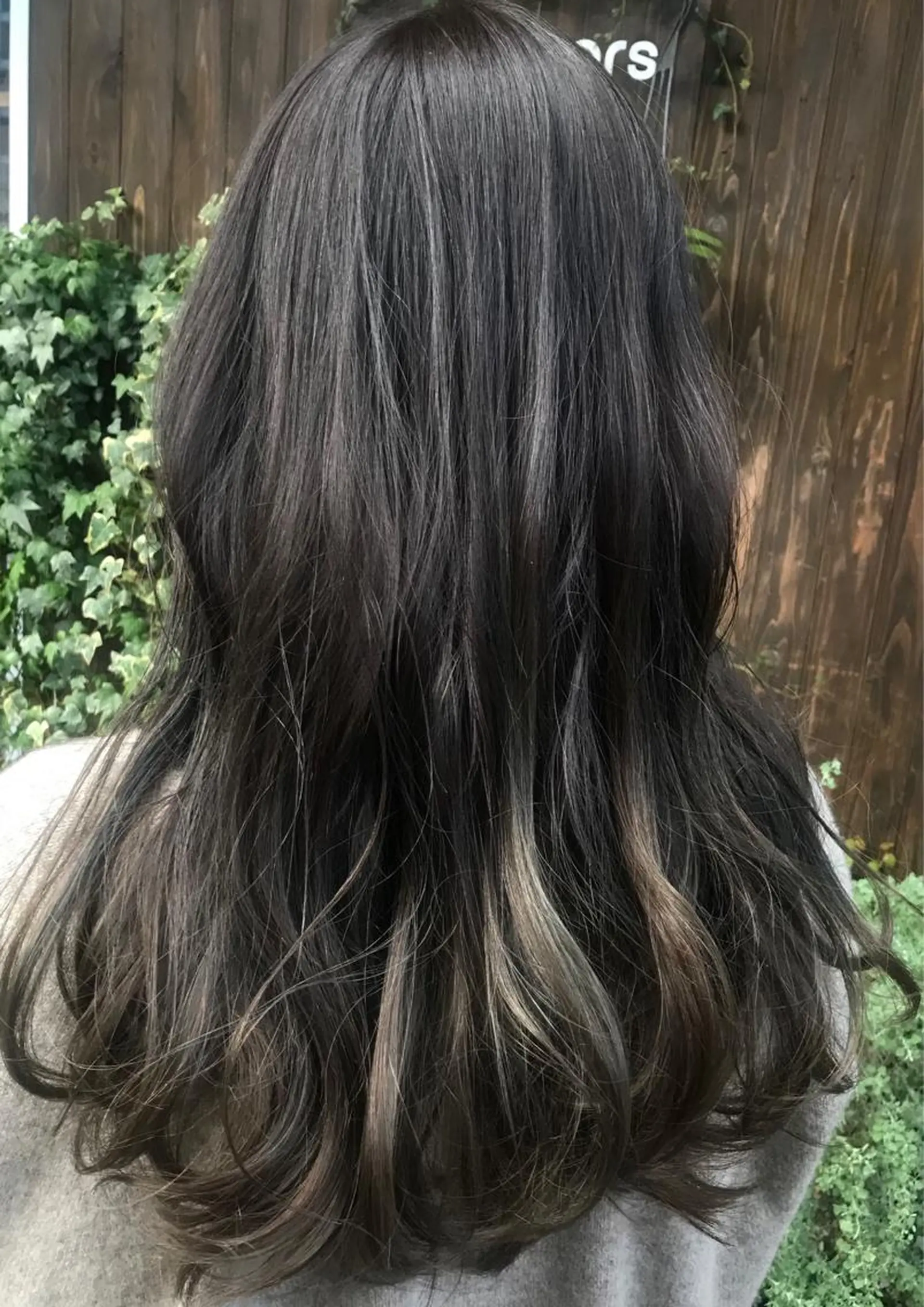 セミロング カラー アッシュ グラデーションカラー 【似合わせカット】 松尾一気のヘアスタイル