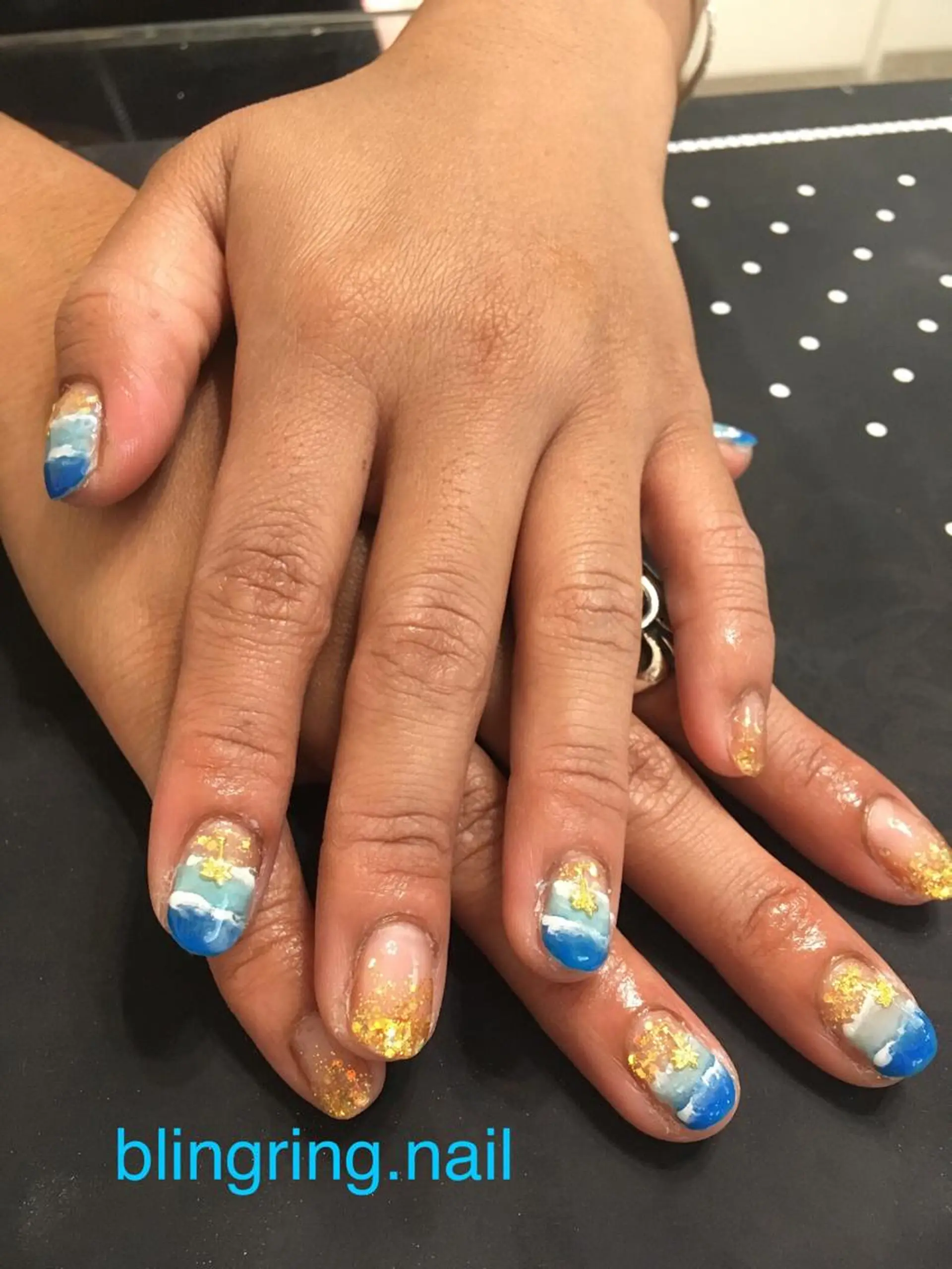 ネイル 夏ネイル ハンドネイル 🌈KANÅKO 🌈のネイルデザイン