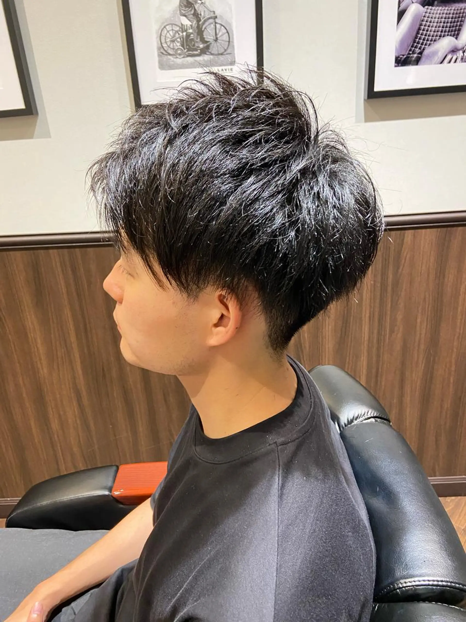 ミディアム HATAKEYAMA SHIONEのヘアスタイル