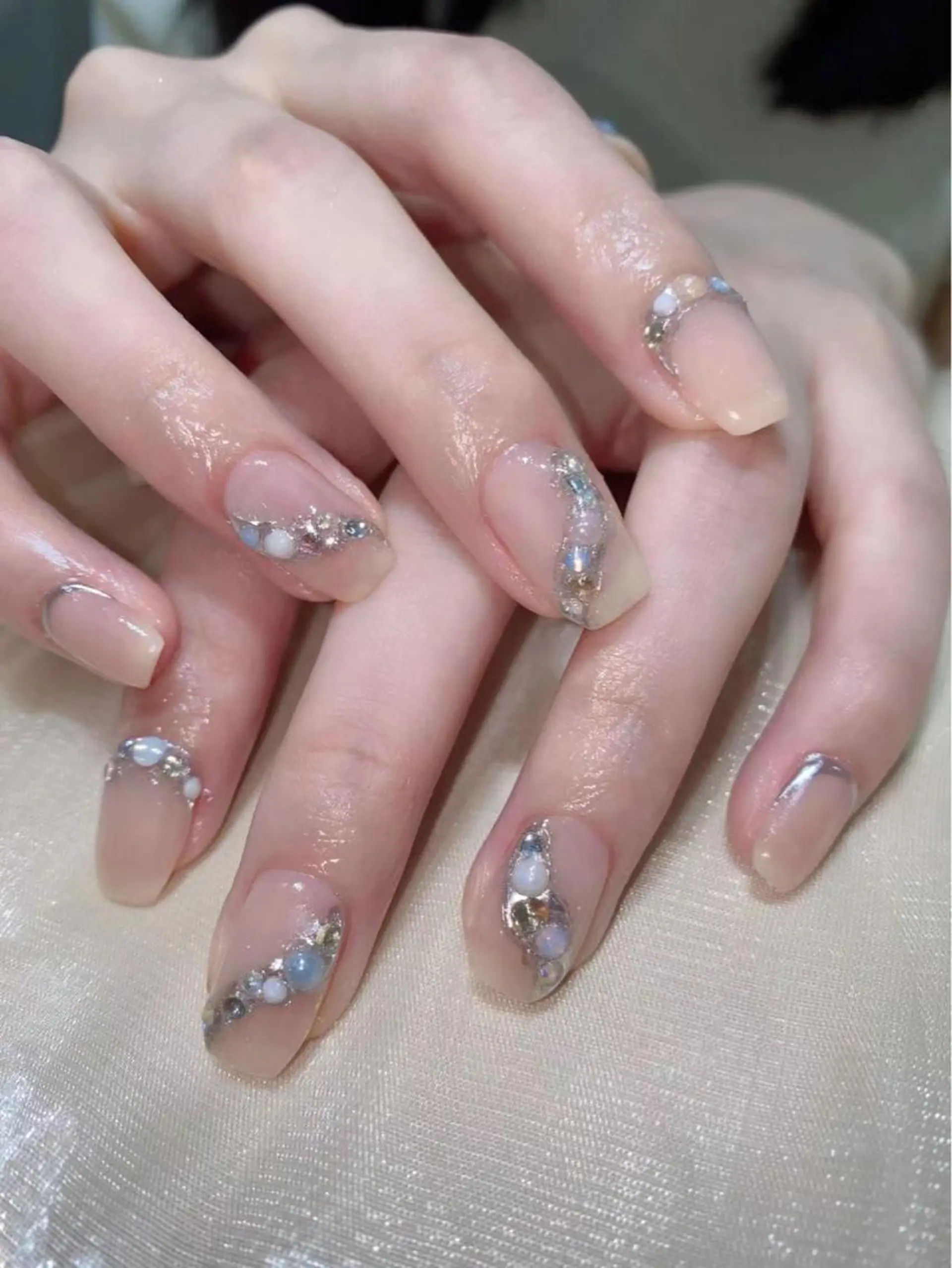 ネイル ハンドネイル Queens ciciのネイルデザイン