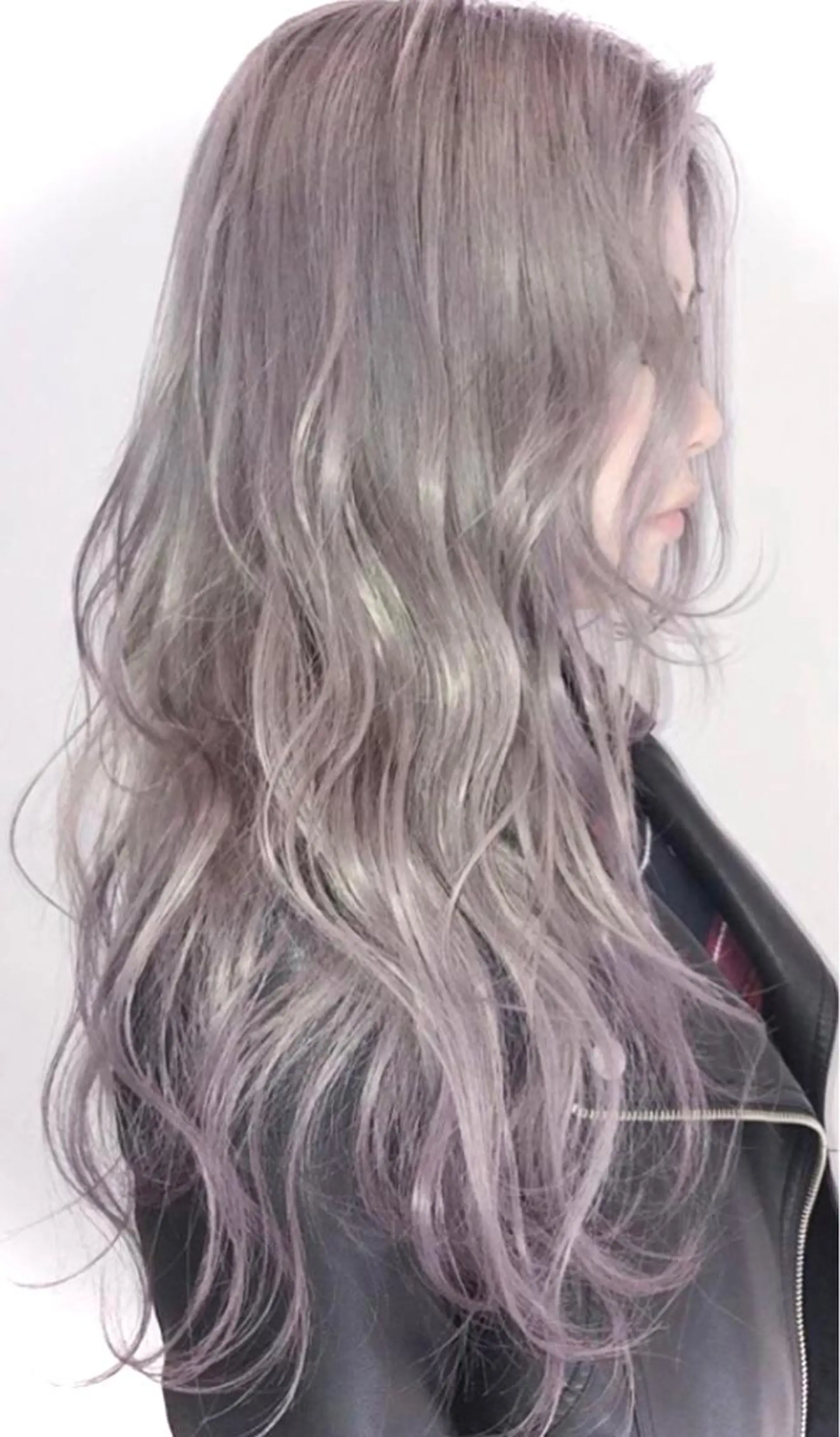 セミロング カラー ブリーチ Seventh Senseのヘアスタイル