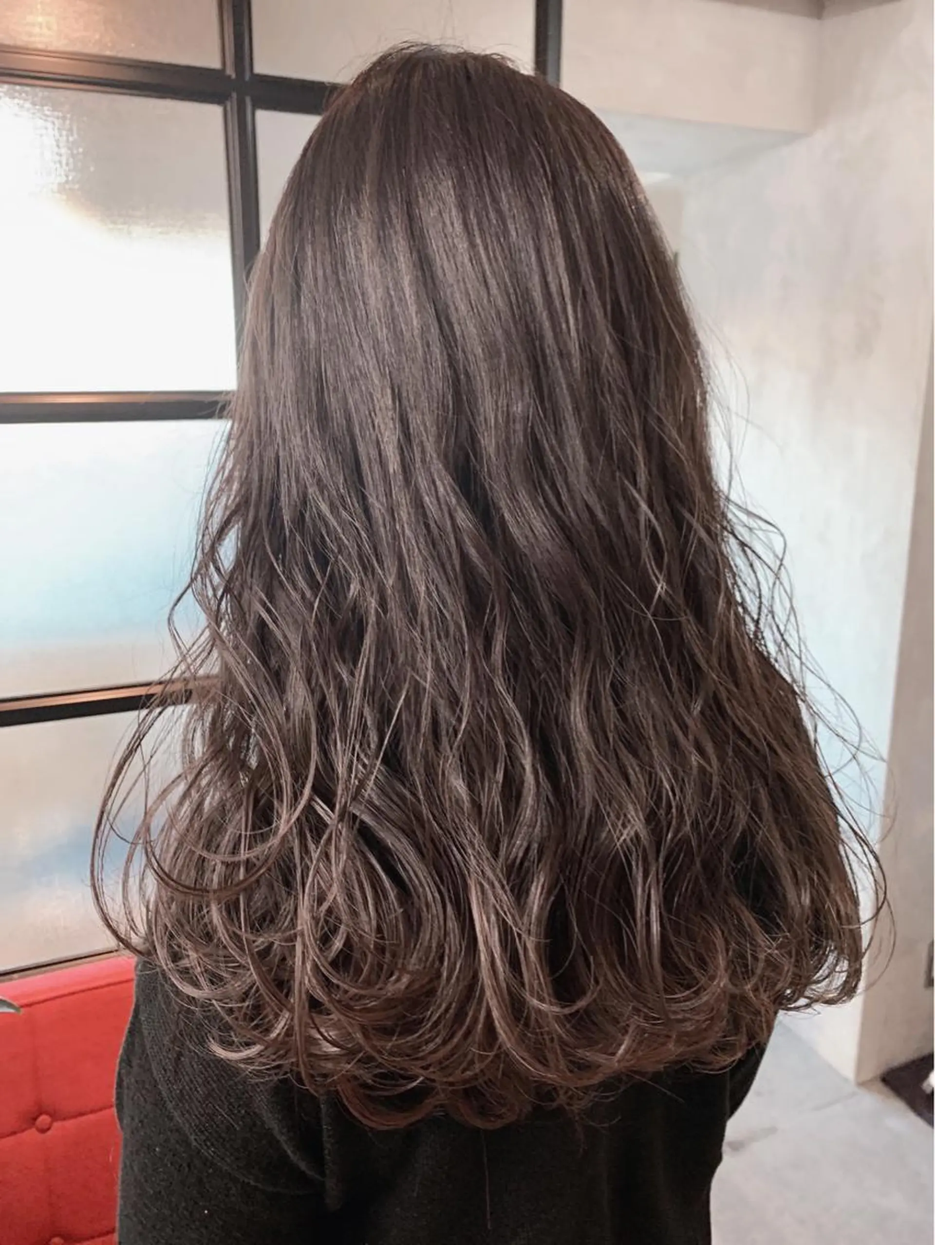 ロング カラー なかの たくみのヘアスタイル