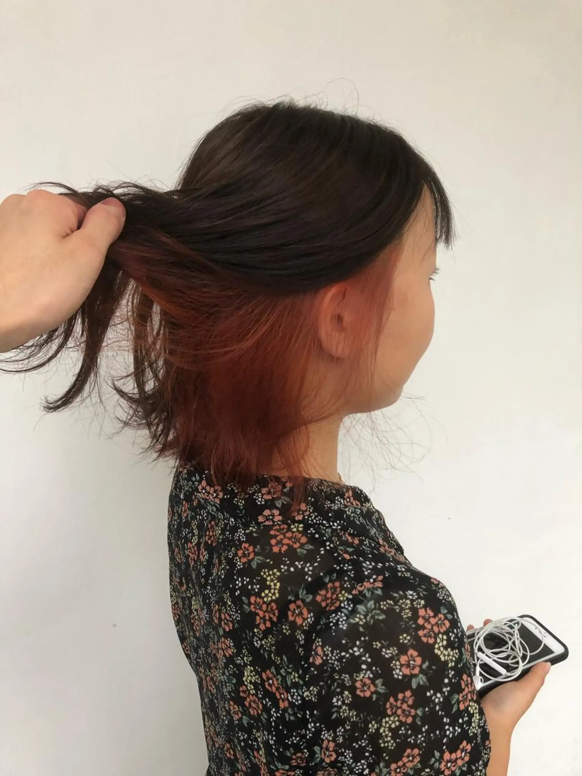 ショート カラー インナーカラー オレンジ 東條 克義のヘアスタイル