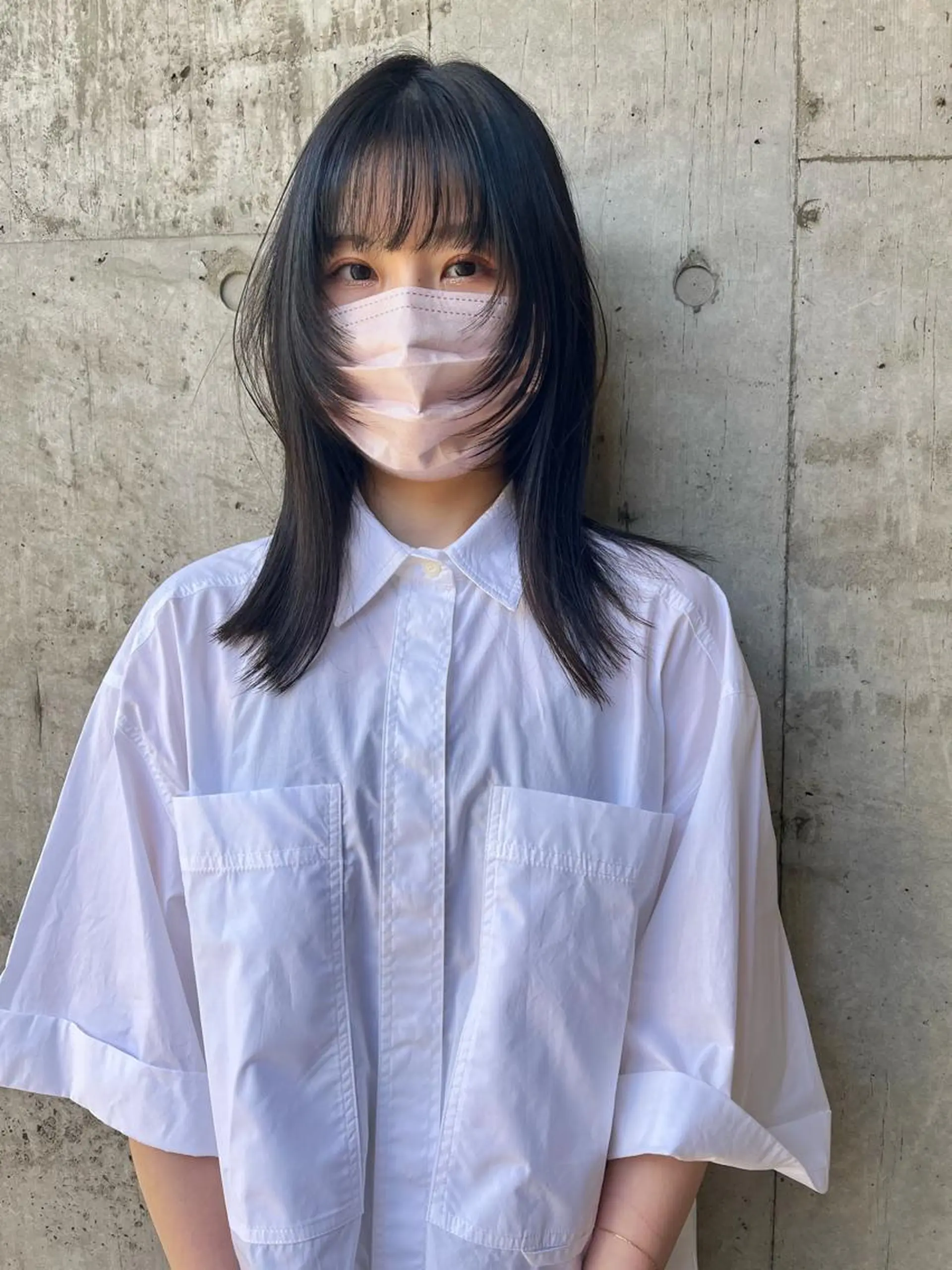 ミディアム 顔まわりレイヤー レイヤーカット カット ヘアカラー ハイトーンNo.1✨ パーマ✨イマイタツヤのヘアスタイル