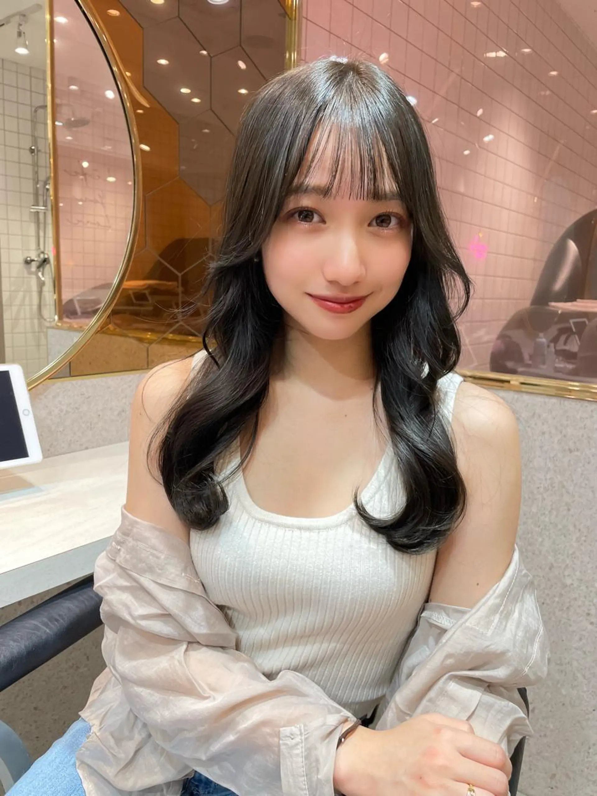 セミロング カラー 韓国ヘア🤍顔周り/ 髪質改善✨/林遼一郎のヘアスタイル