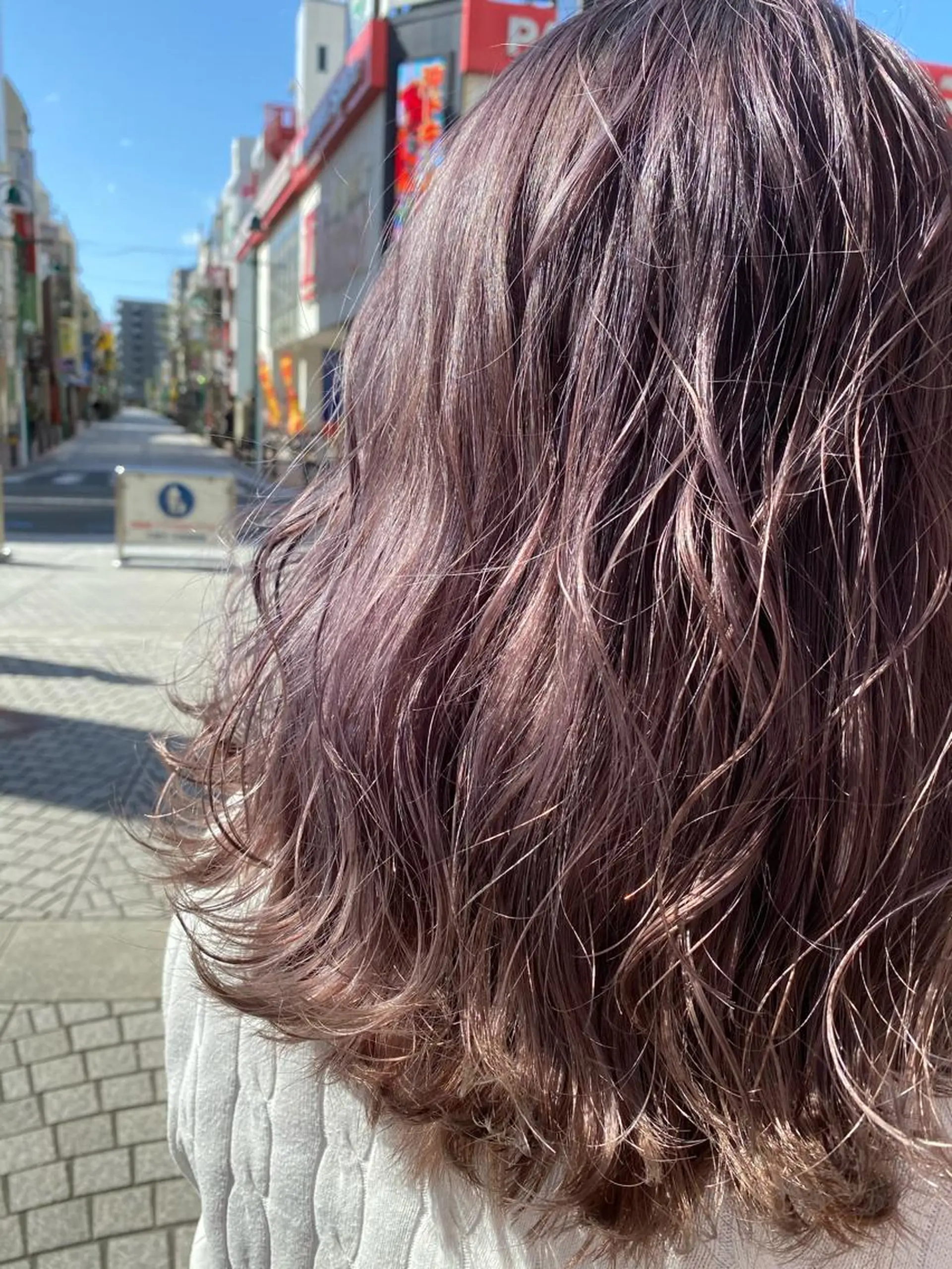 ミディアム カラー アッシュ パープルカラー パープルアッシュ ヘアカラー デザインカラー✨新倉 佑奈のヘアスタイル