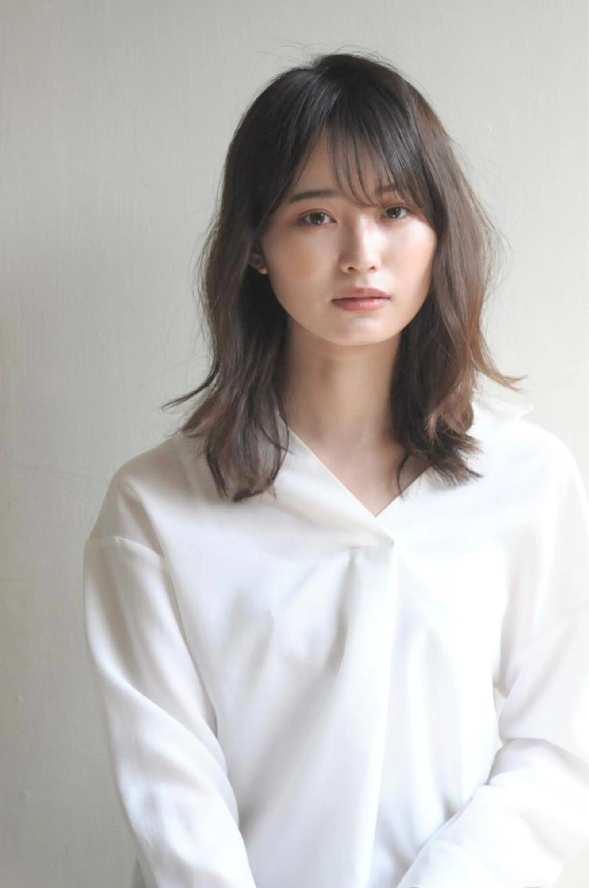 ミディアム パーマ ミディアムパーマ デート カット パーマ 千 田のヘアスタイル