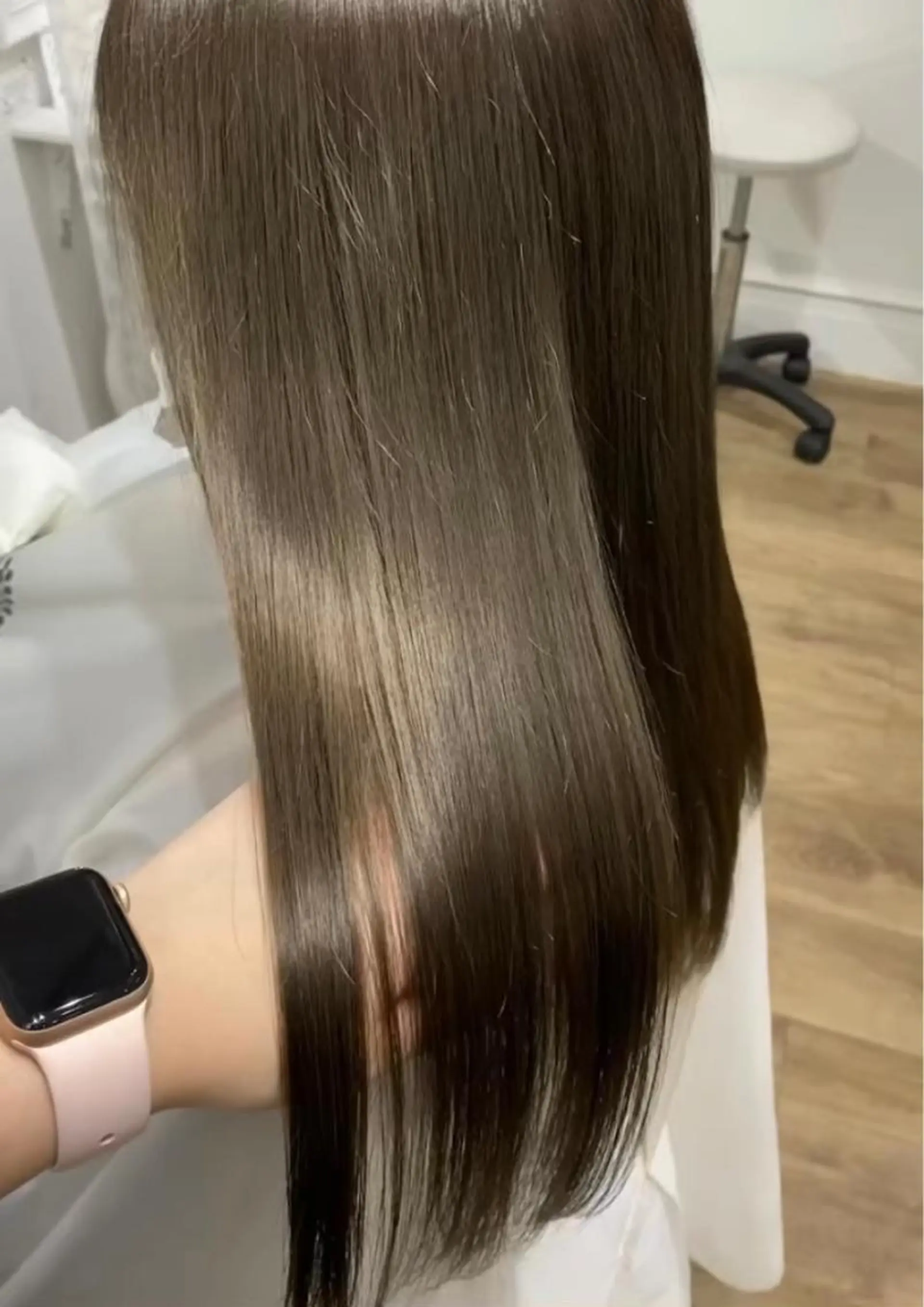 ロング カラー ヘアアレンジ ブリーチ 透明感カラー 🧡梅田ハイトーン カラー🧡runaのヘアスタイル