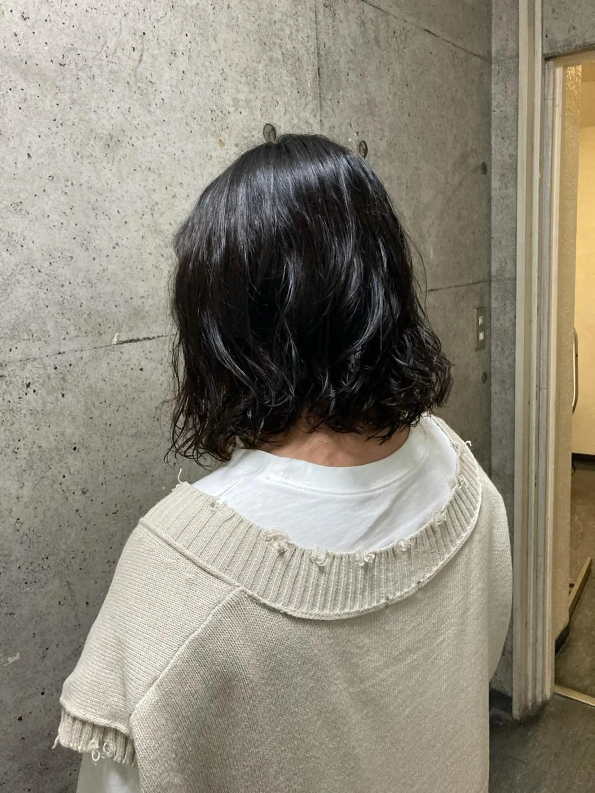 ミディアム 山本 愛永のヘアスタイル