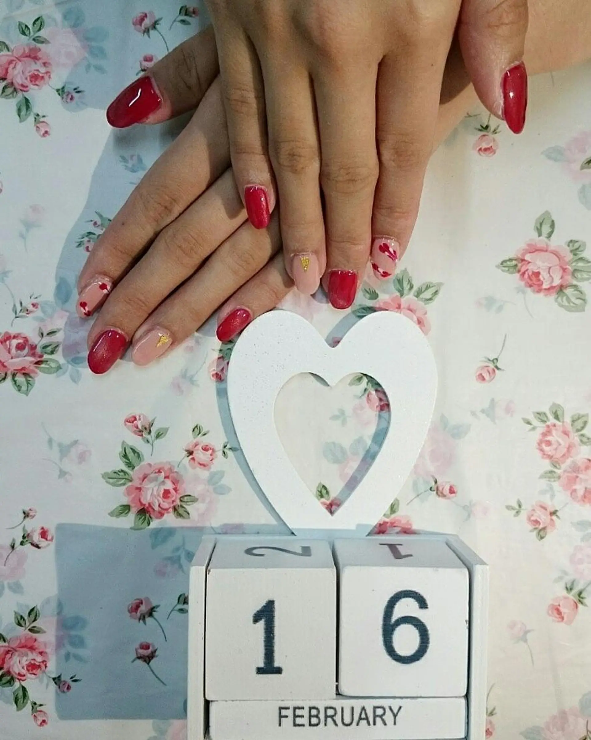 ネイル マグネットネイル JEWEL nailのネイルデザイン