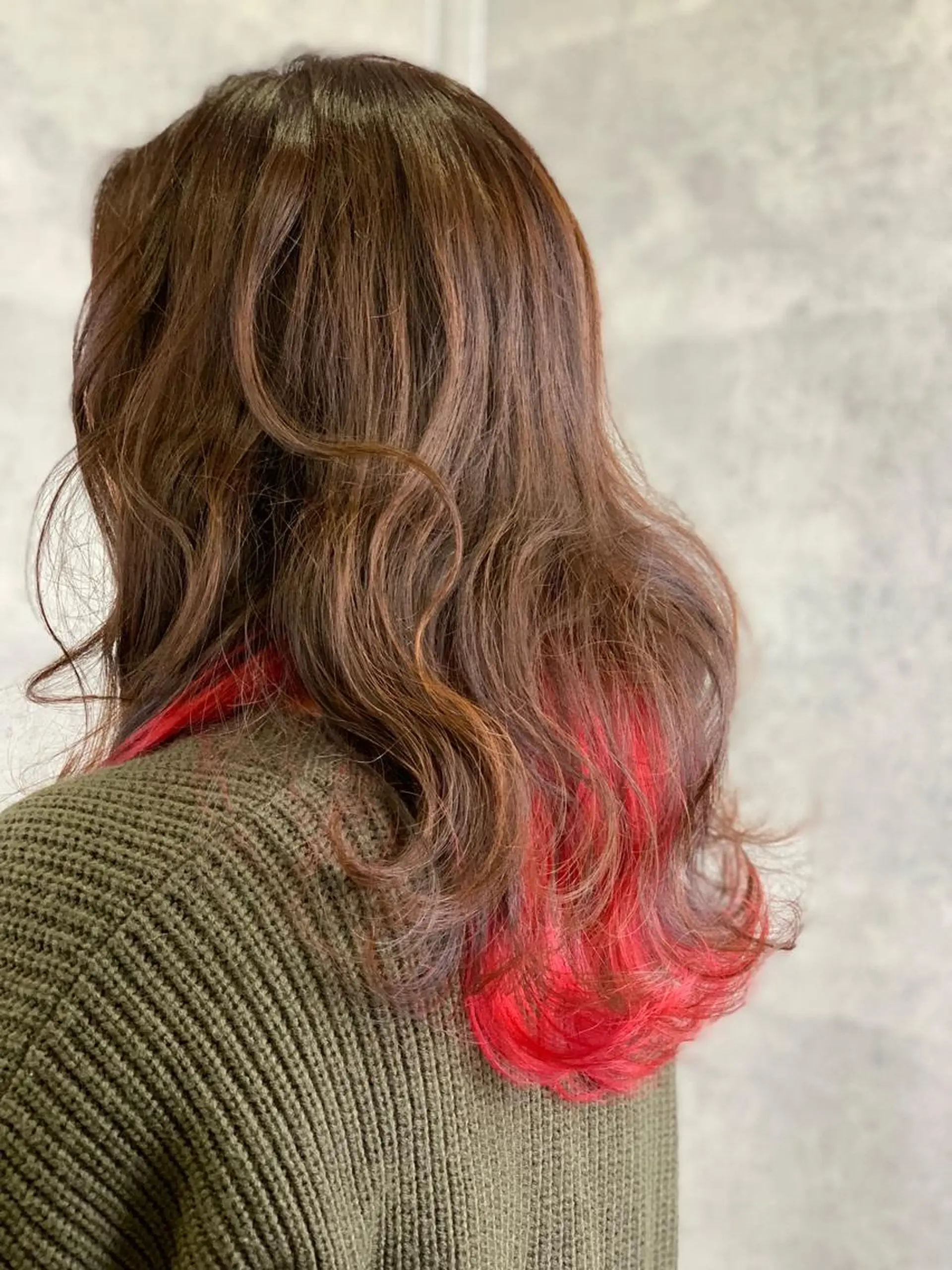 ロング カラー 河野 有希のヘアスタイル