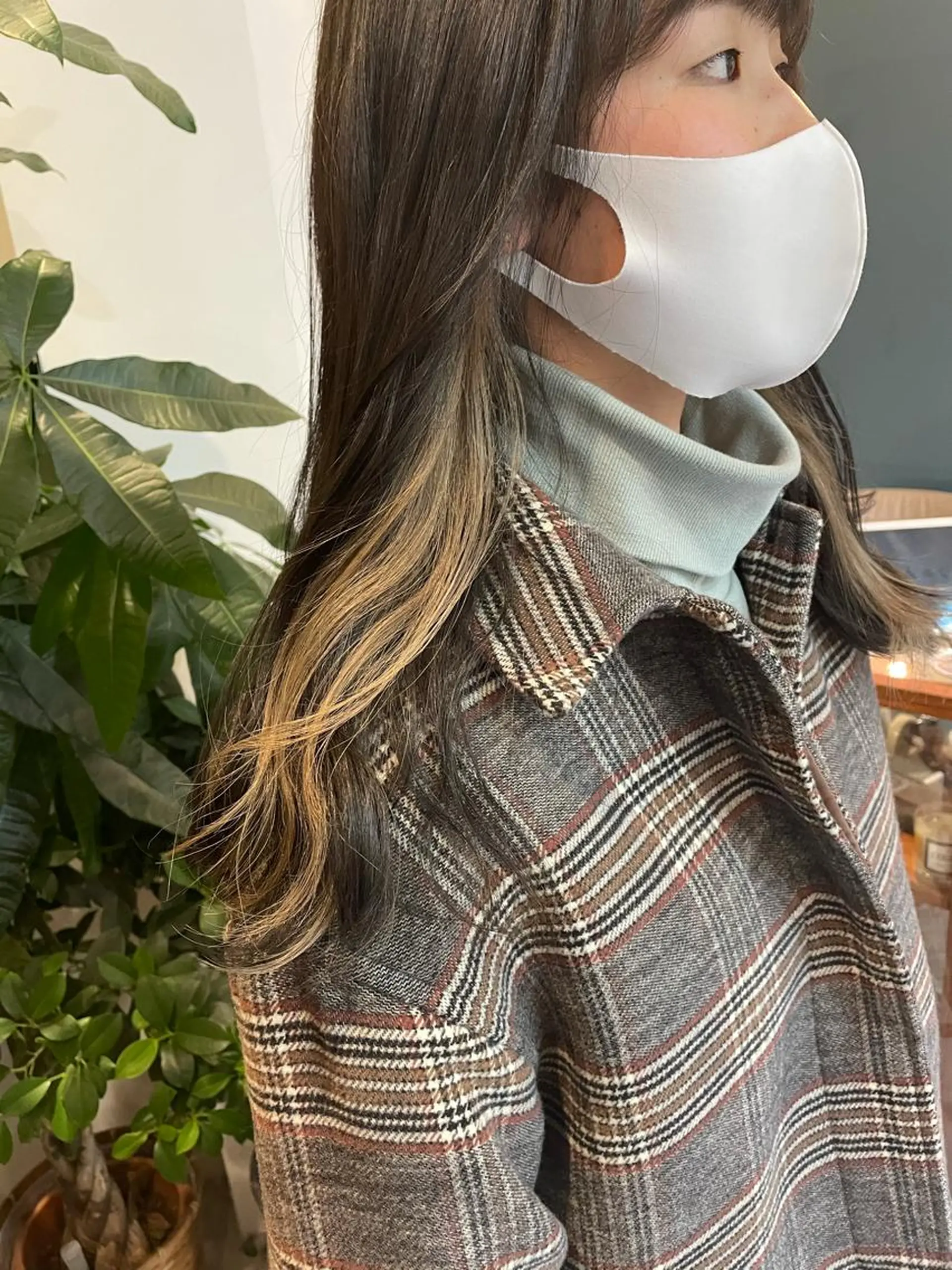 ロング カラー ベージュカラー ブリーチ 透明感カラー イヤリングカラー グレージュ ヘアカラー 中目黒🌼 🌼ハナのヘアスタイル