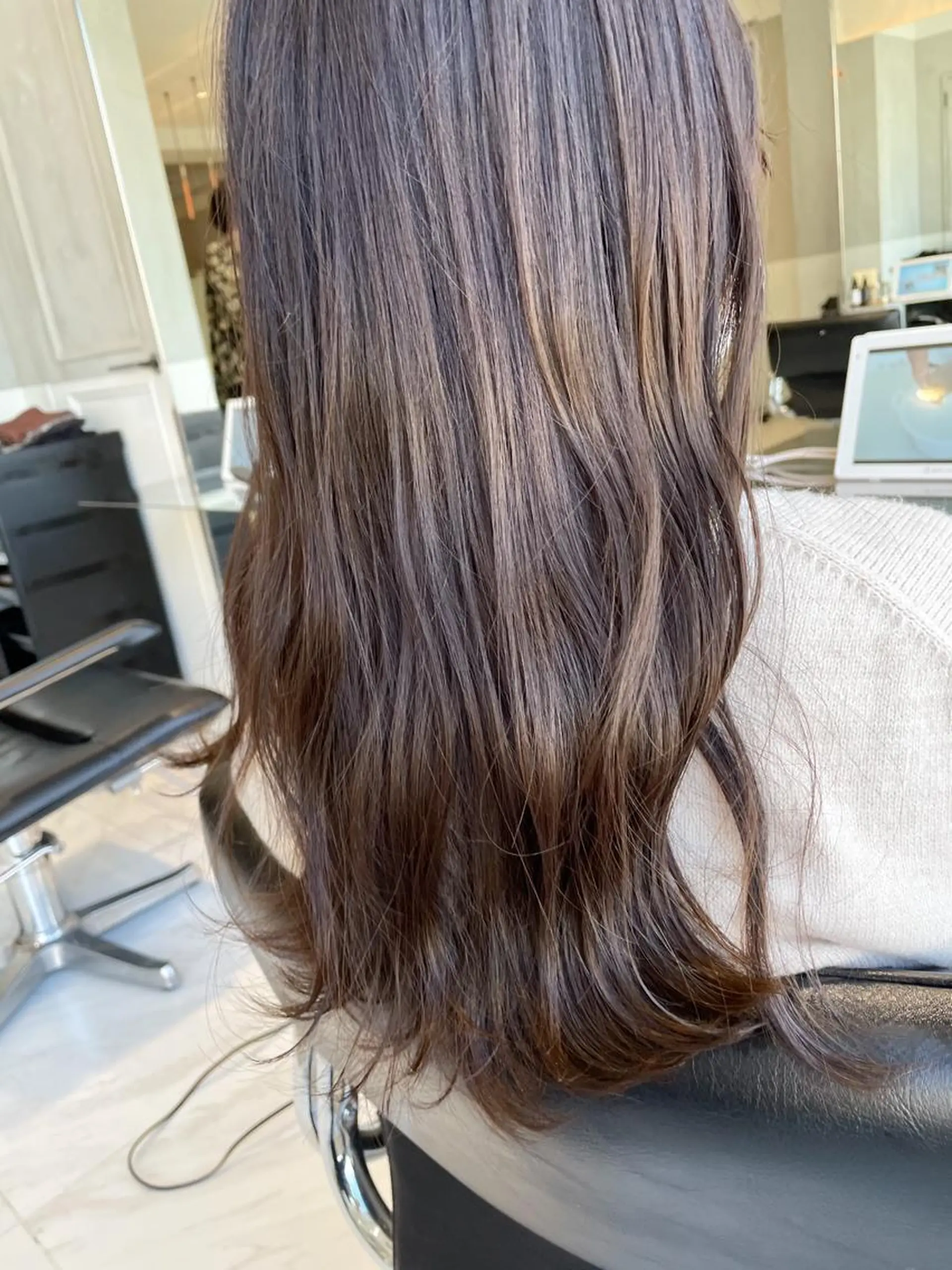 セミロング 矢口 嵩人のヘアスタイル