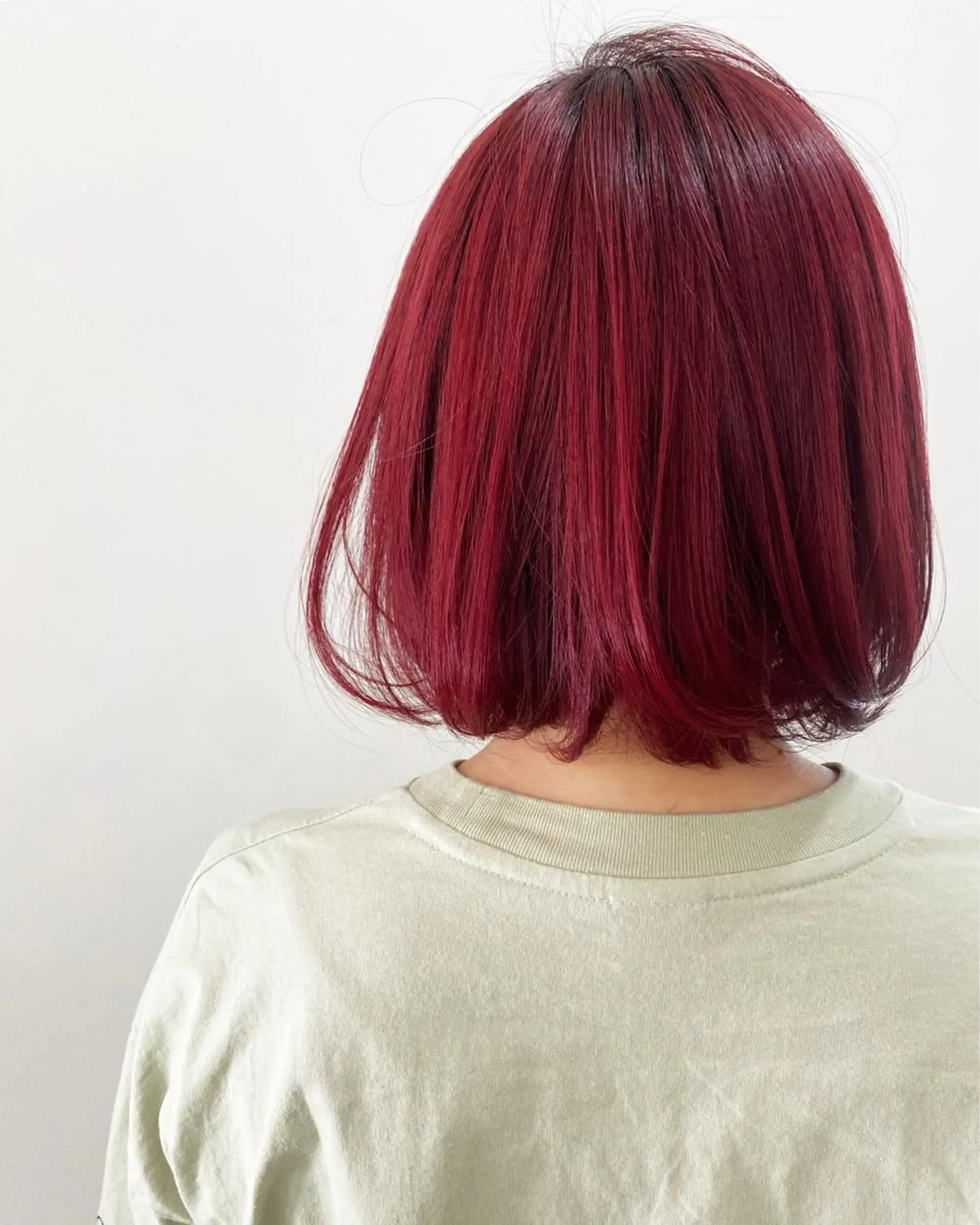 ショート カラー レッドカラー カット ヘアカラー WATANABE MISAKIのヘアスタイル