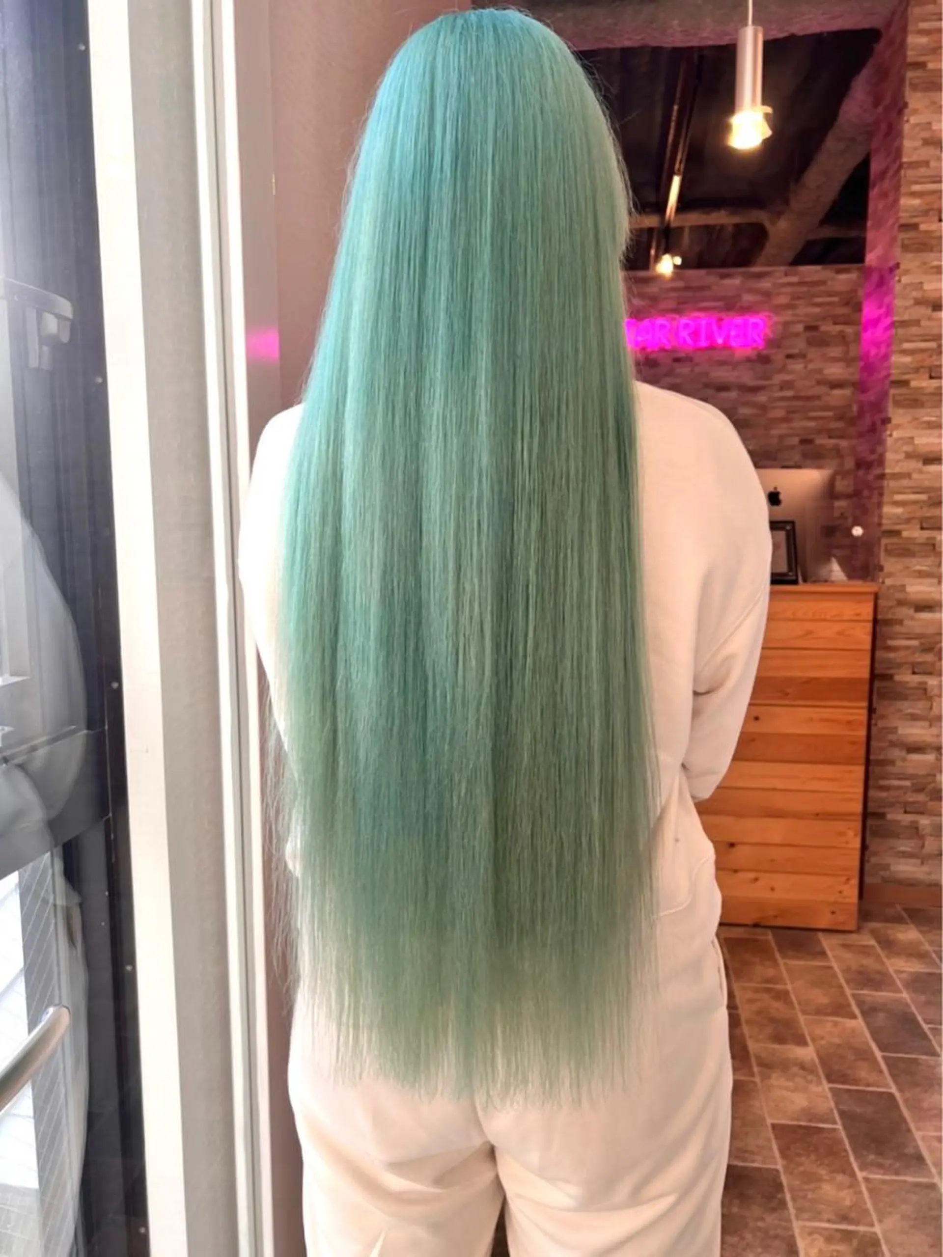 ロング カラー ヘアカラー&縮毛矯正 STAR☆RIVERのヘアスタイル