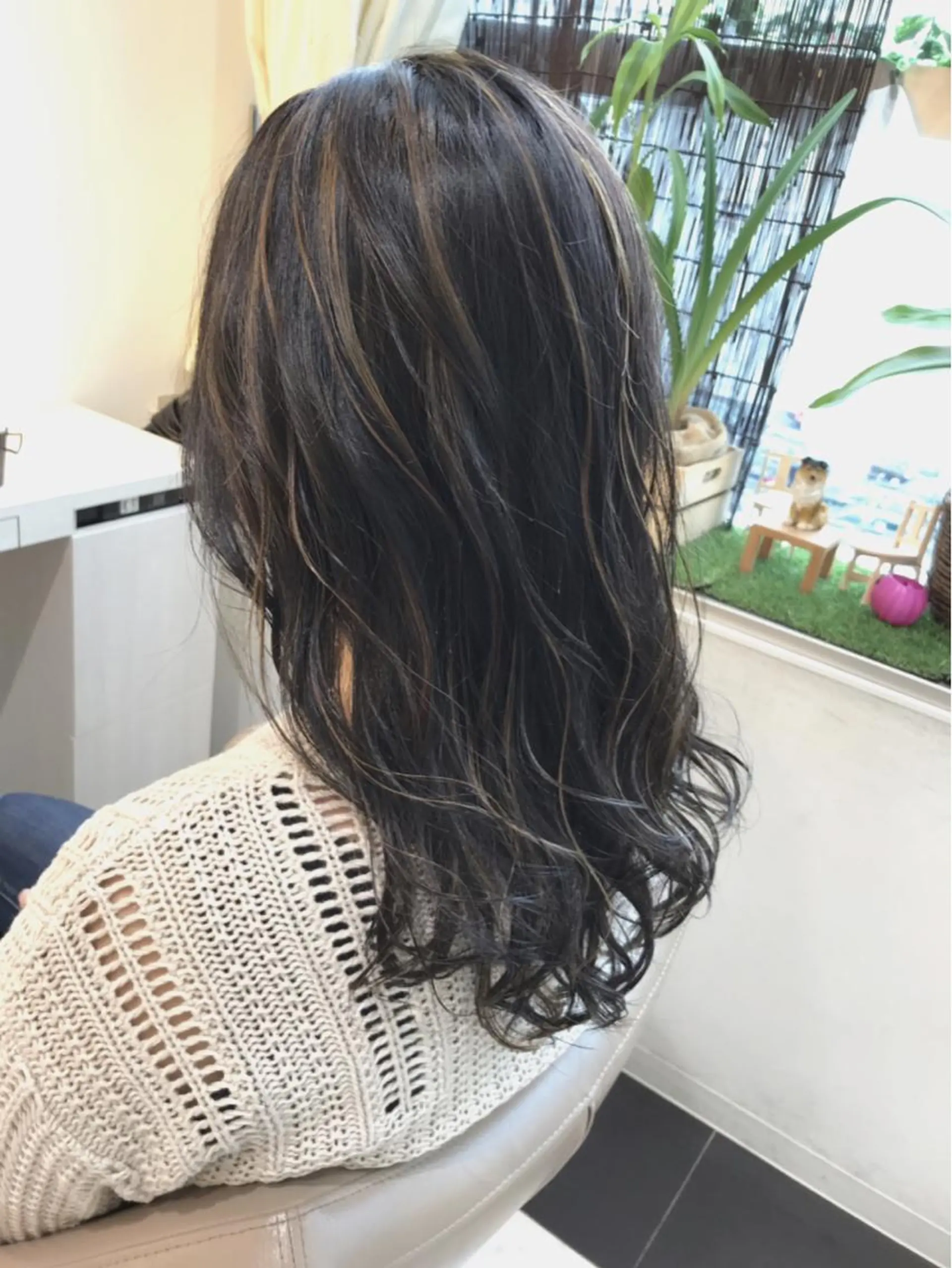 ミディアム カラー ベージュカラー ハイライトカラー ハイライト カット ヘアカラー 山崎俊輔/髪質改善 /バレイヤージュのヘアスタイル