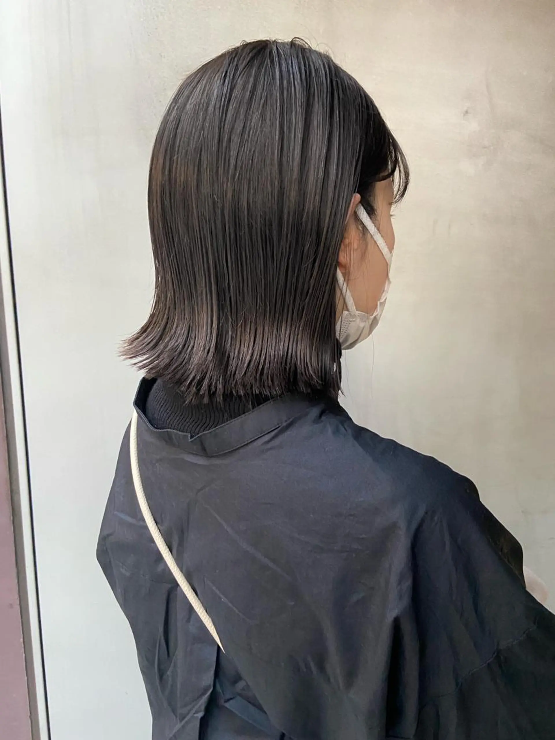 ミディアム shiori ﾍﾞｰｼﾞｭｶﾗｰのヘアスタイル