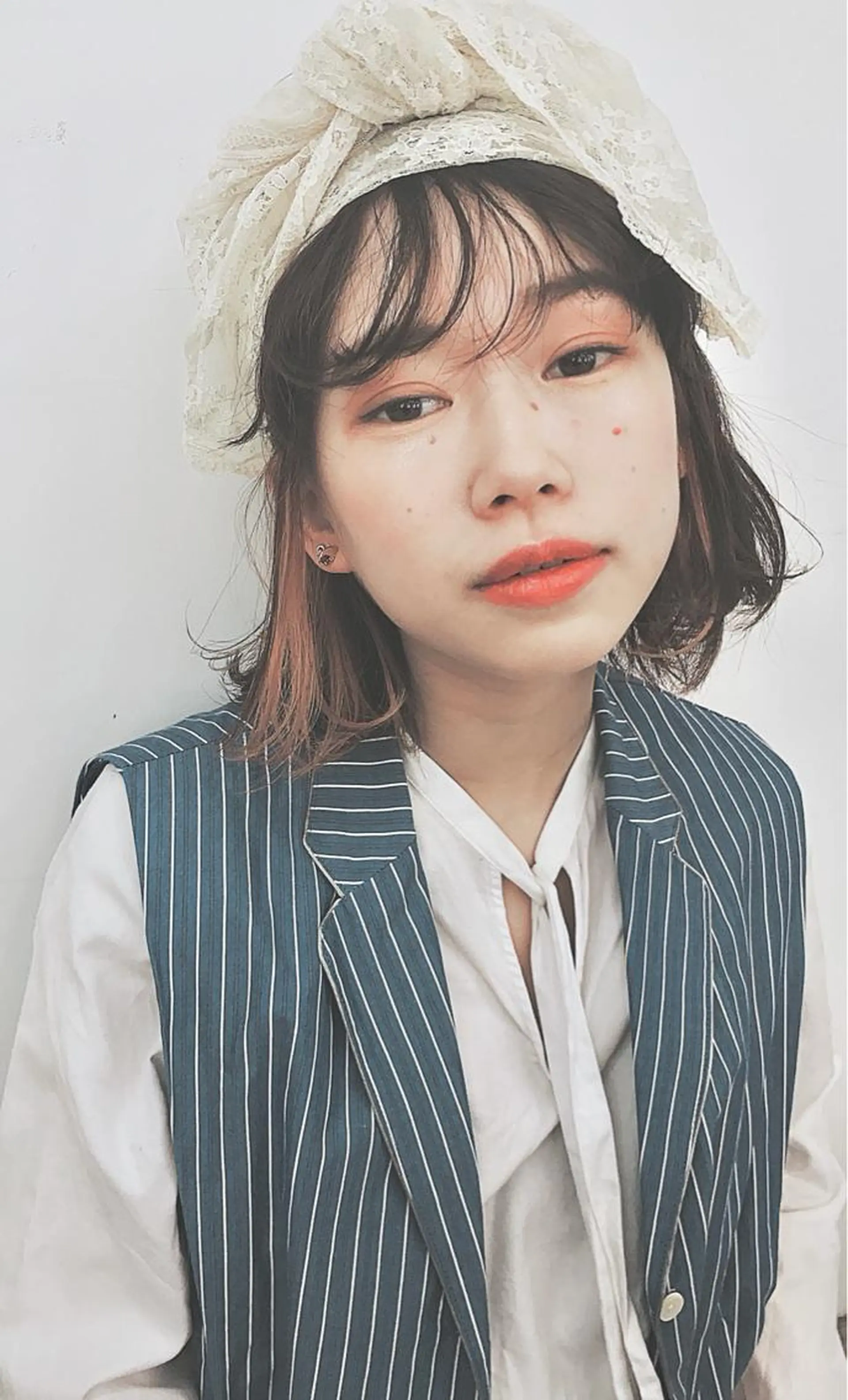 ショート カラー ベージュカラー デザインカラー イヤリングカラー ピンクカラー ピンクベージュ 💓パーマ，💗 レイヤーカットのヘアスタイル