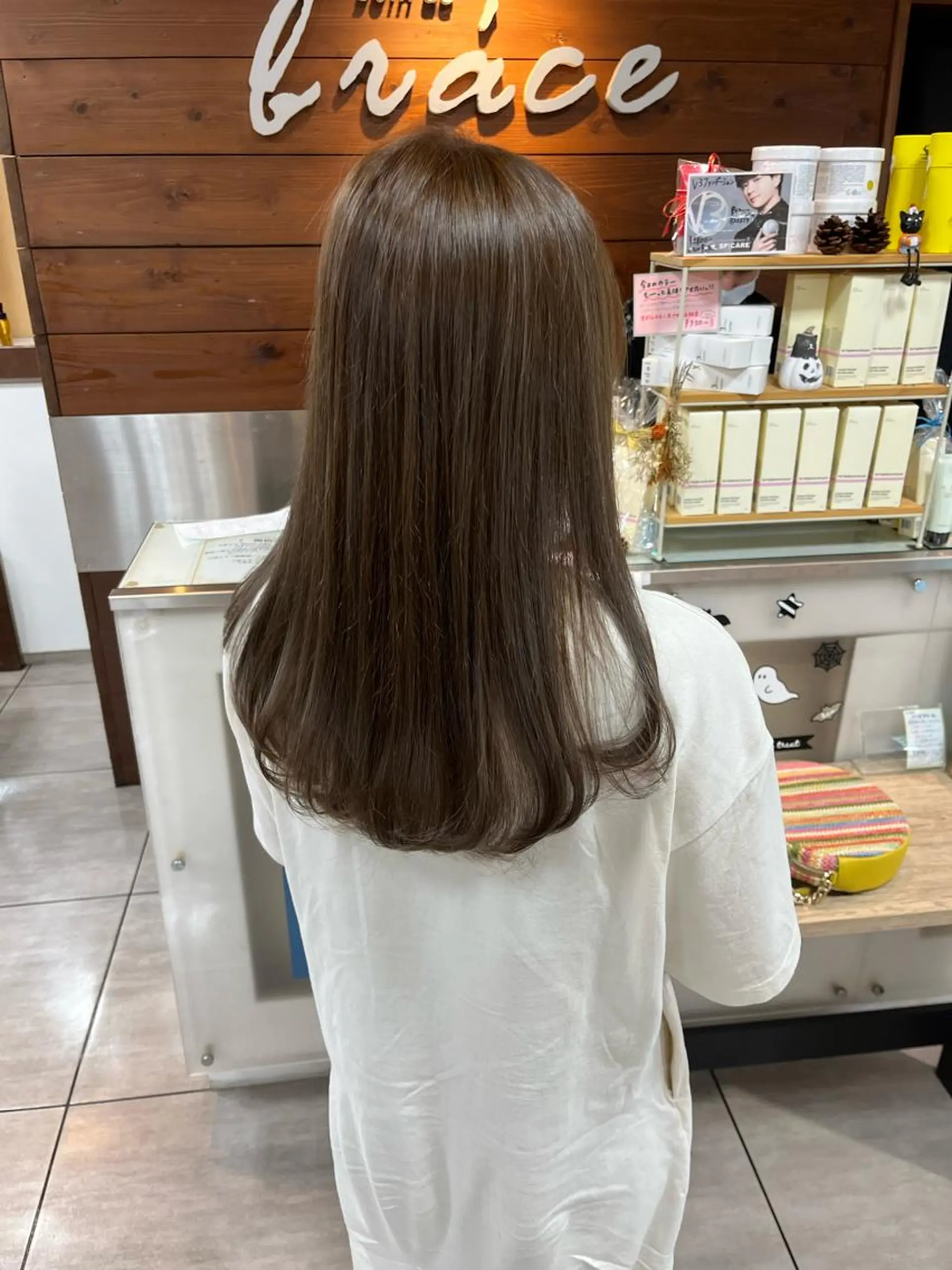 ロング カラー ヘアアレンジ インナー×縮毛矯正 ピンクカラー澤井里菜のヘアスタイル