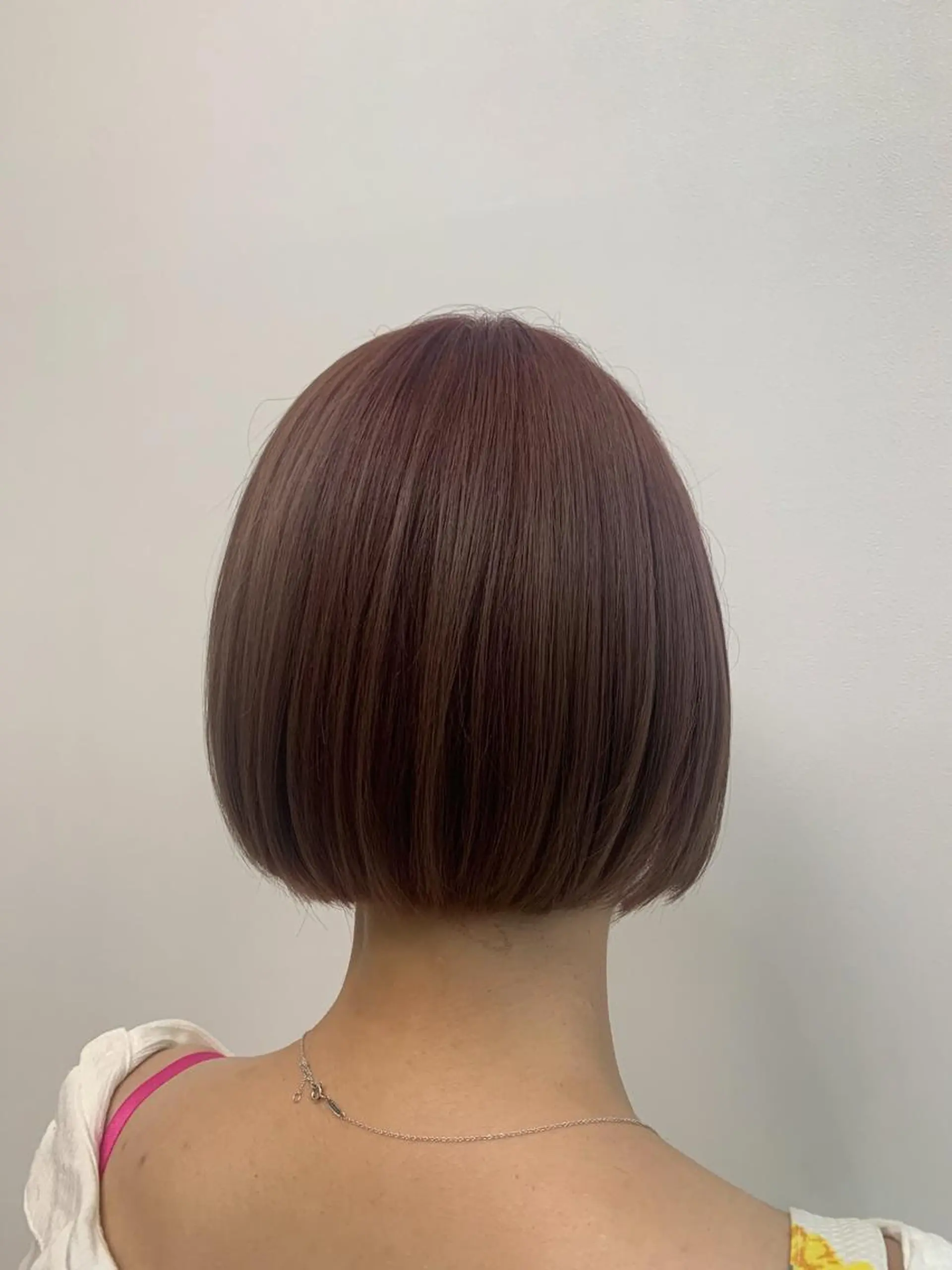 ショート カラー 村山 美空のヘアスタイル