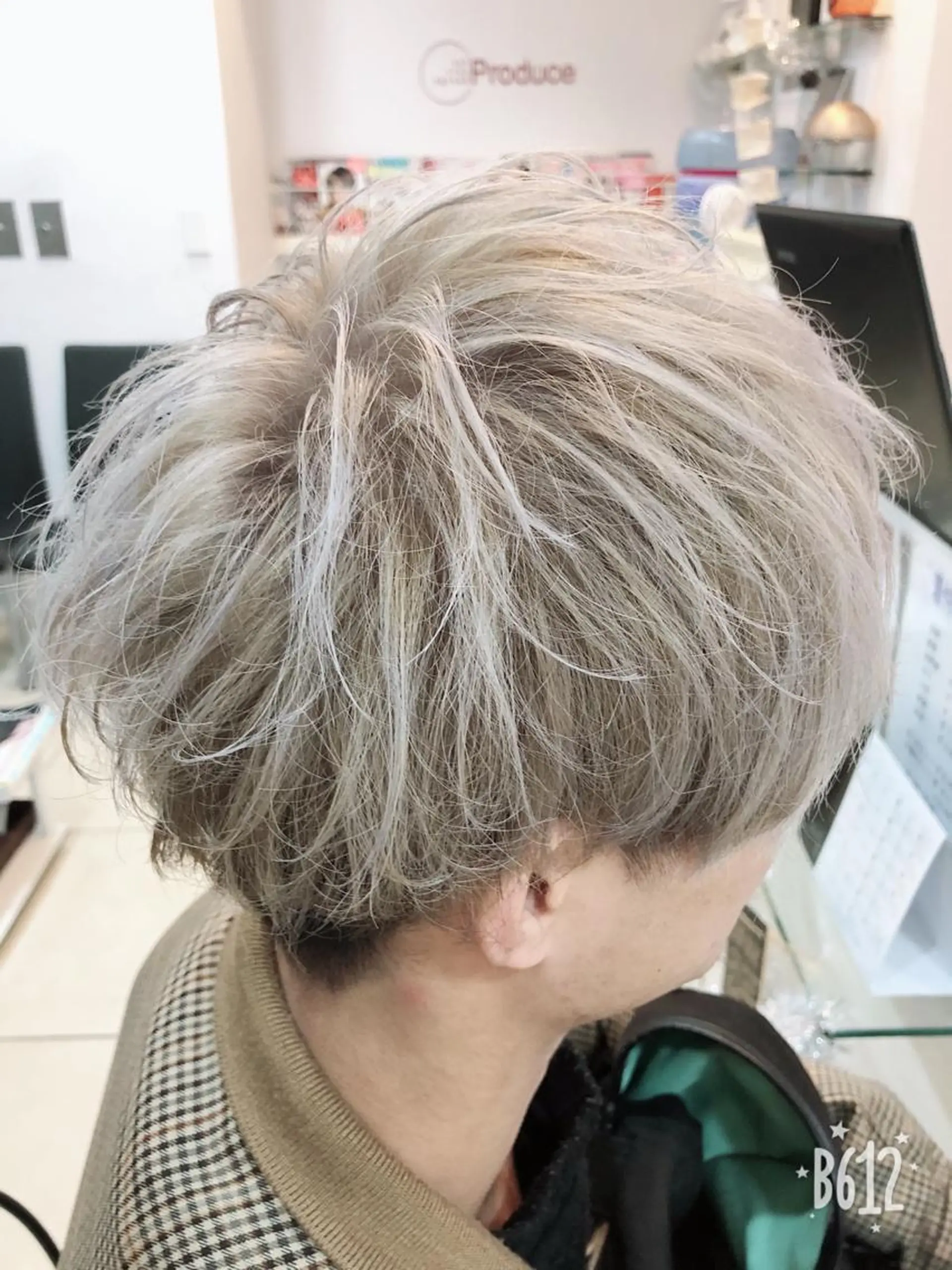 ショート カラー メンズ 髪質改善× 白髪ぼかし溝江のヘアスタイル