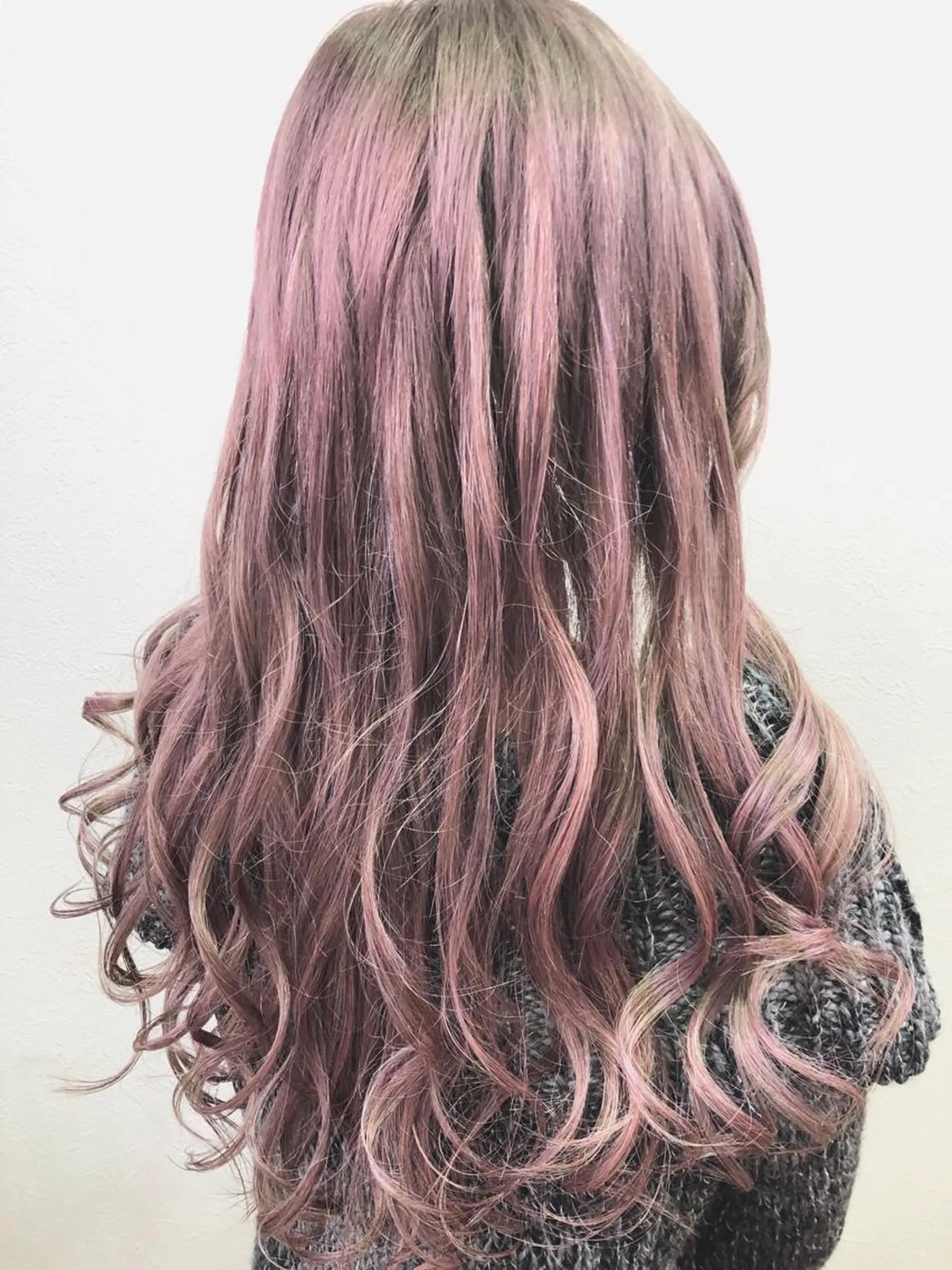 カラー エクステ/コスパ◎ /メンズ!白石宇由のヘアスタイル