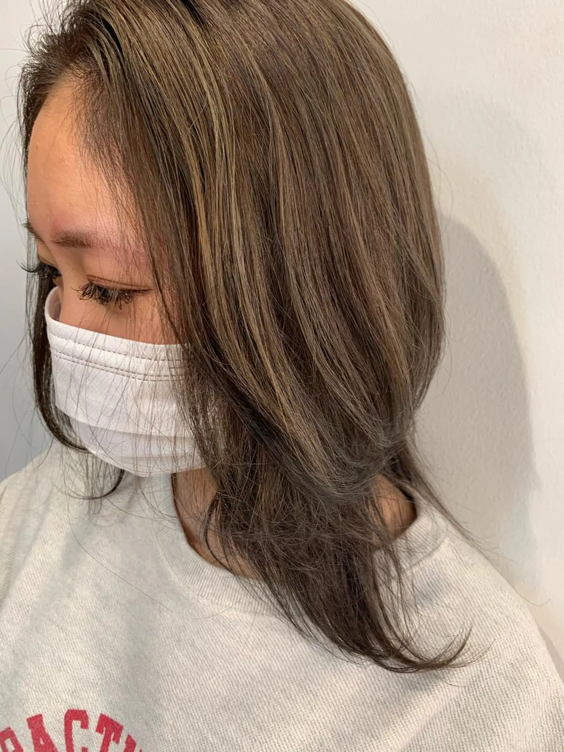 ミディアム ハイライト SATO RISAのヘアスタイル