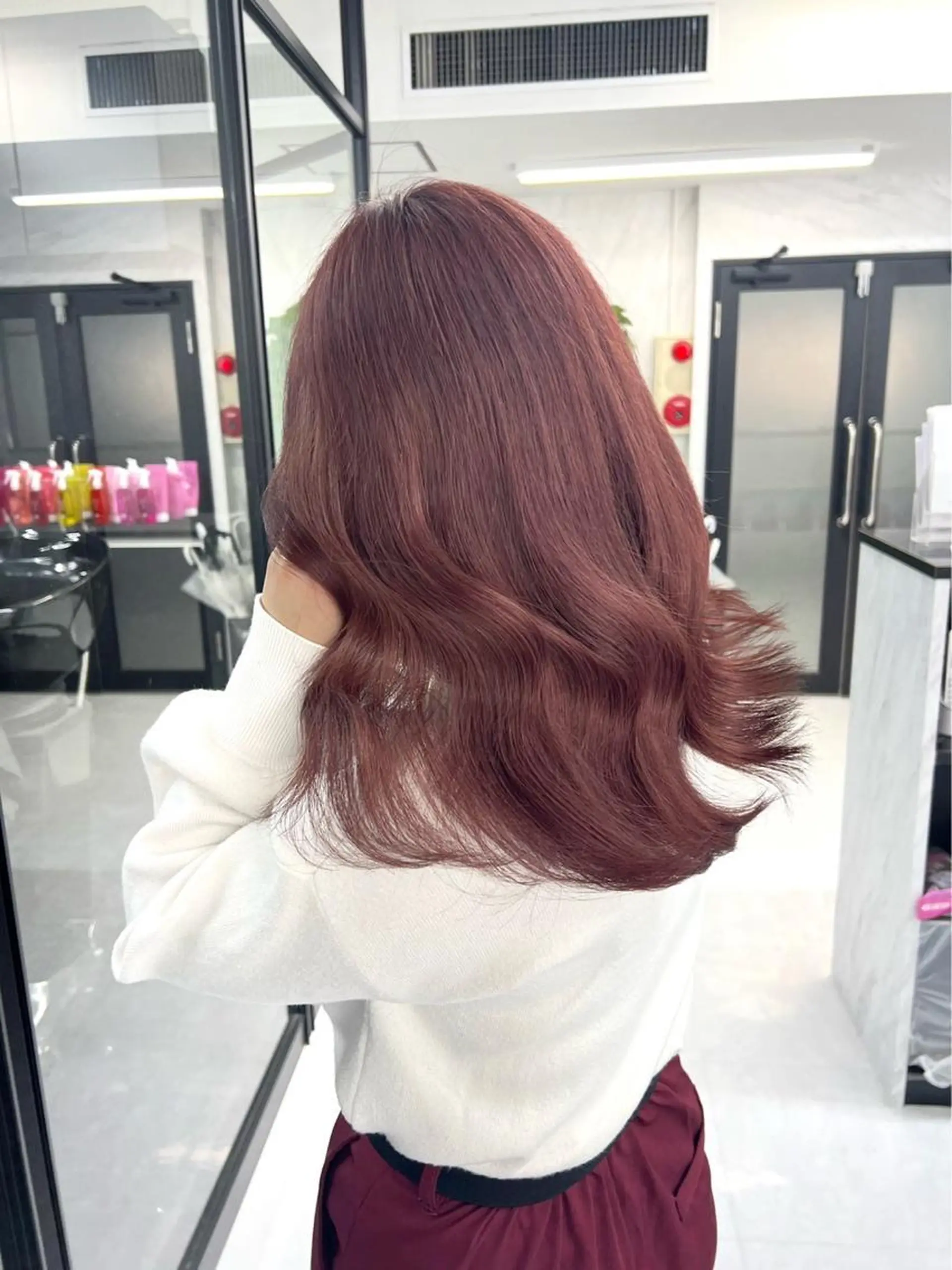 セミロング ヘアカラー トリートメント wehlen_ keisukeのヘアスタイル