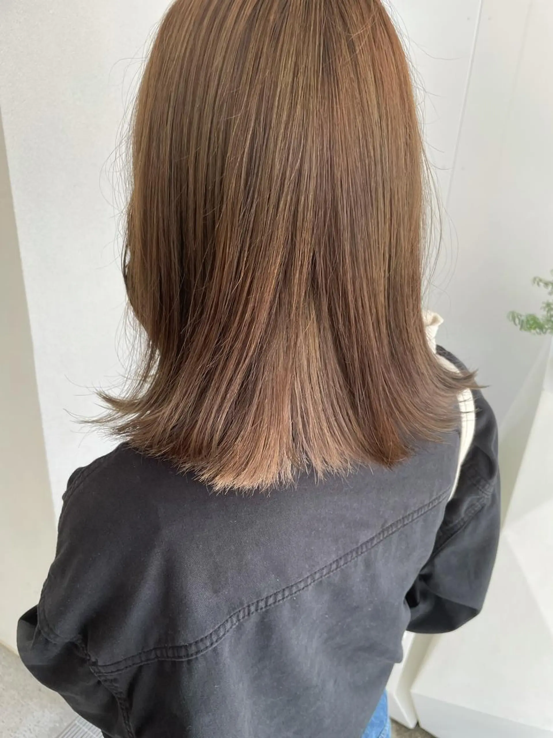 ミディアム カラー ヘアアレンジ satsuki 暖色・ブラウンカラーのヘアスタイル