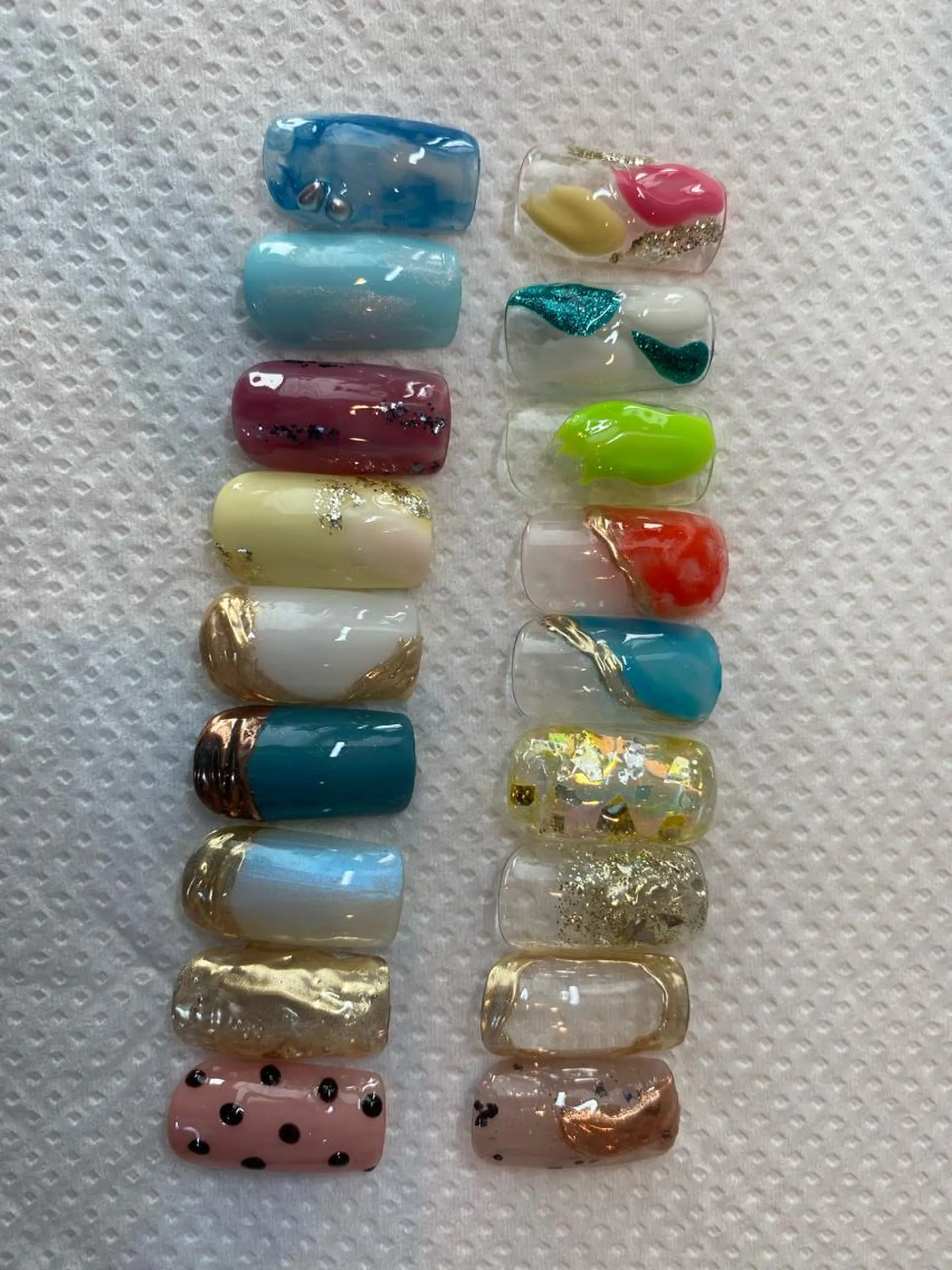 ネイル ハンドネイル 長谷川 奈緒美のネイルデザイン