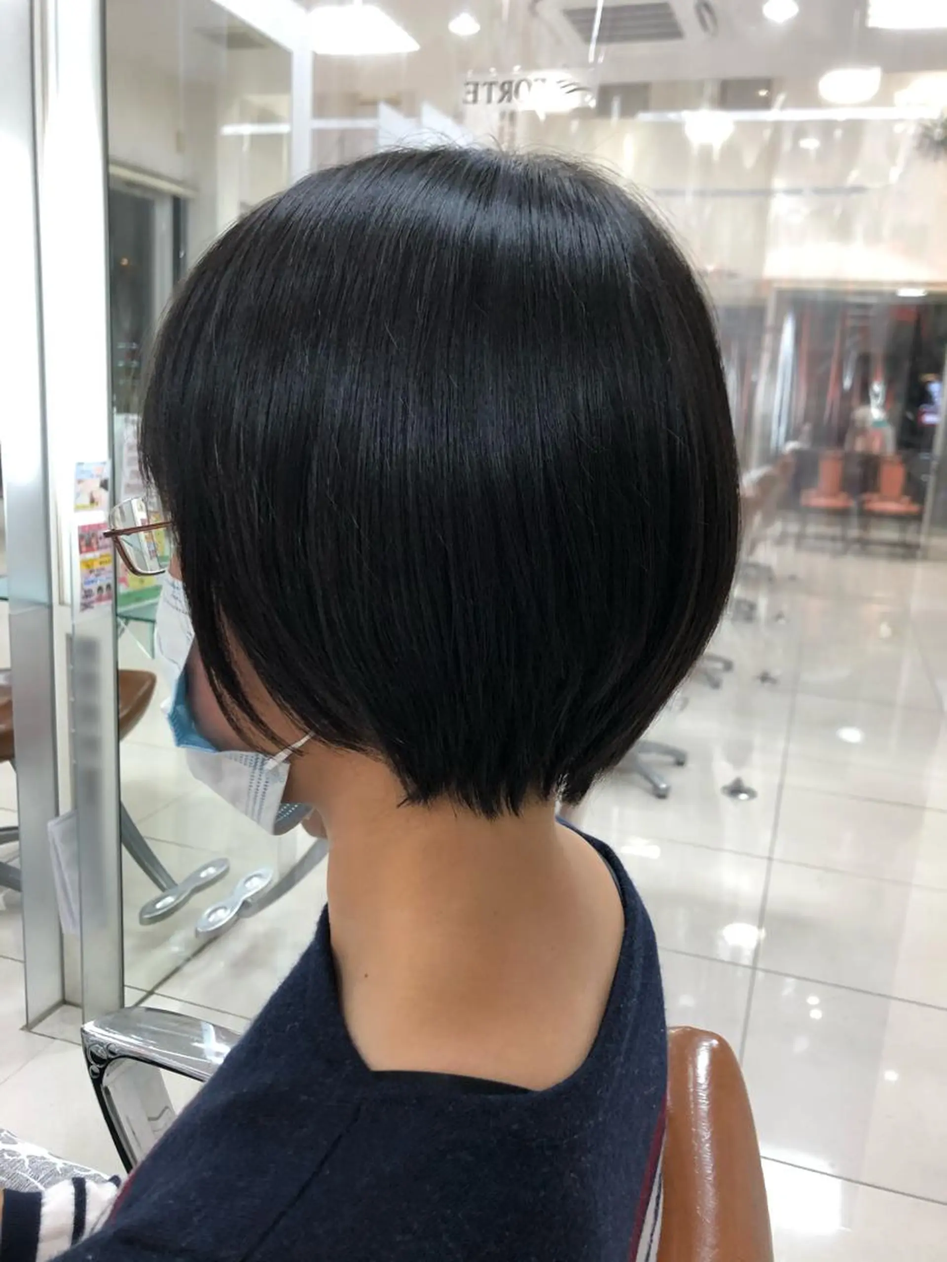 ショート 下四日市 翠のヘアスタイル