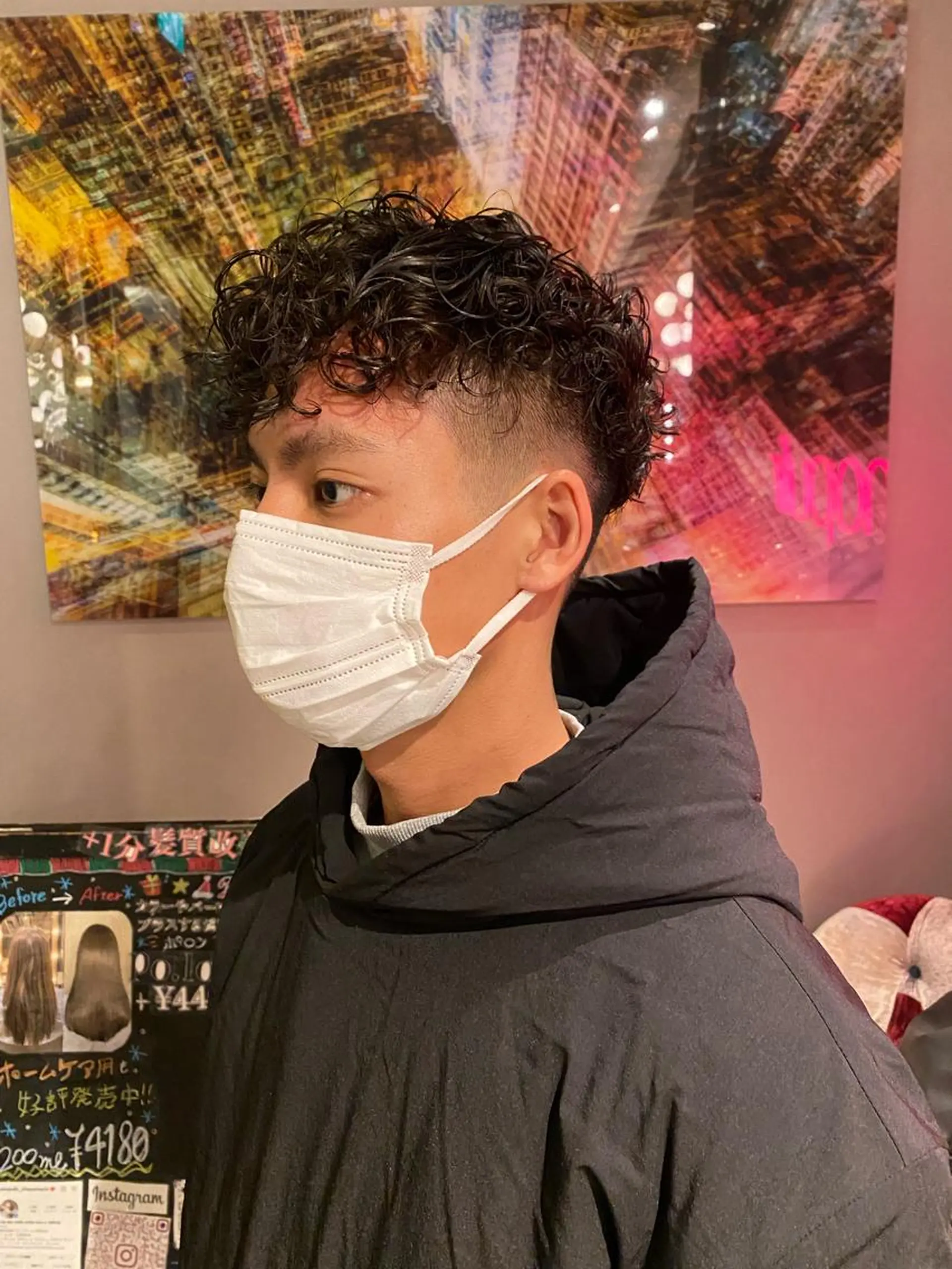 ショート パーマ メンズ スペインカール unopulir 景山　凌のヘアスタイル