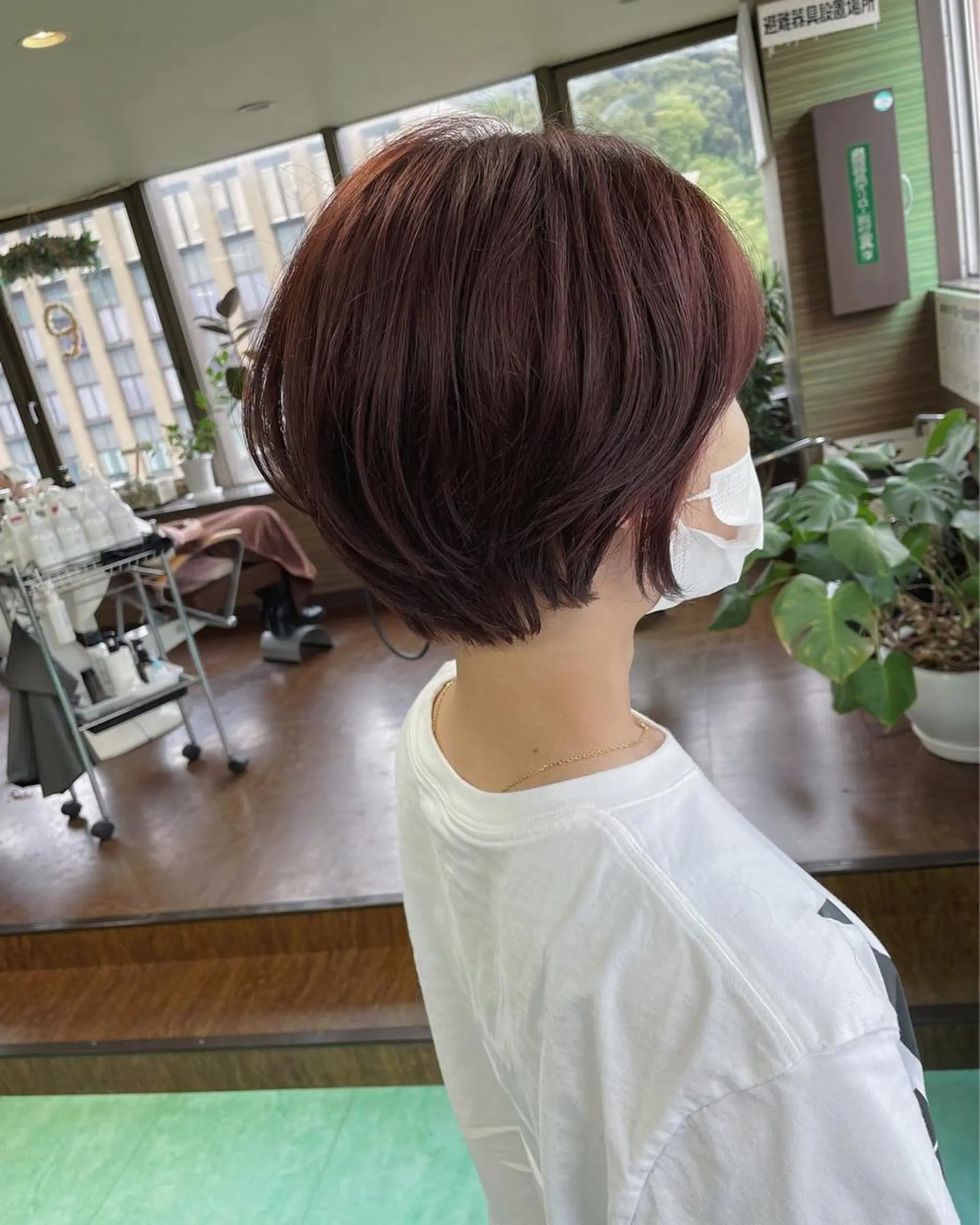ショート カラー ブラウンカラー ピンクカラー ピンクブラウン ショートヘア カット ヘアカラー 土居 正季のヘアスタイル