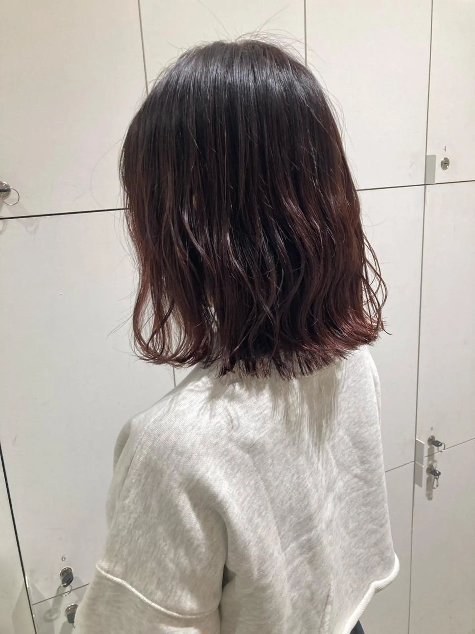 ミディアム カラー ヘアカラー 透明感カラー🫧 nanohaのヘアスタイル