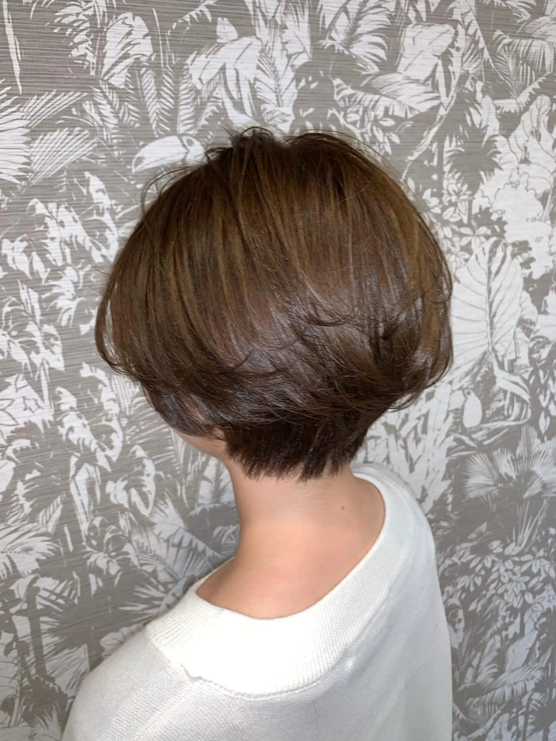 ショート カラー パーマ ヘアアレンジ ショートボブ ハンサムショート ボブ ショートヘア APSEE メンズカラー特化のヘアスタイル