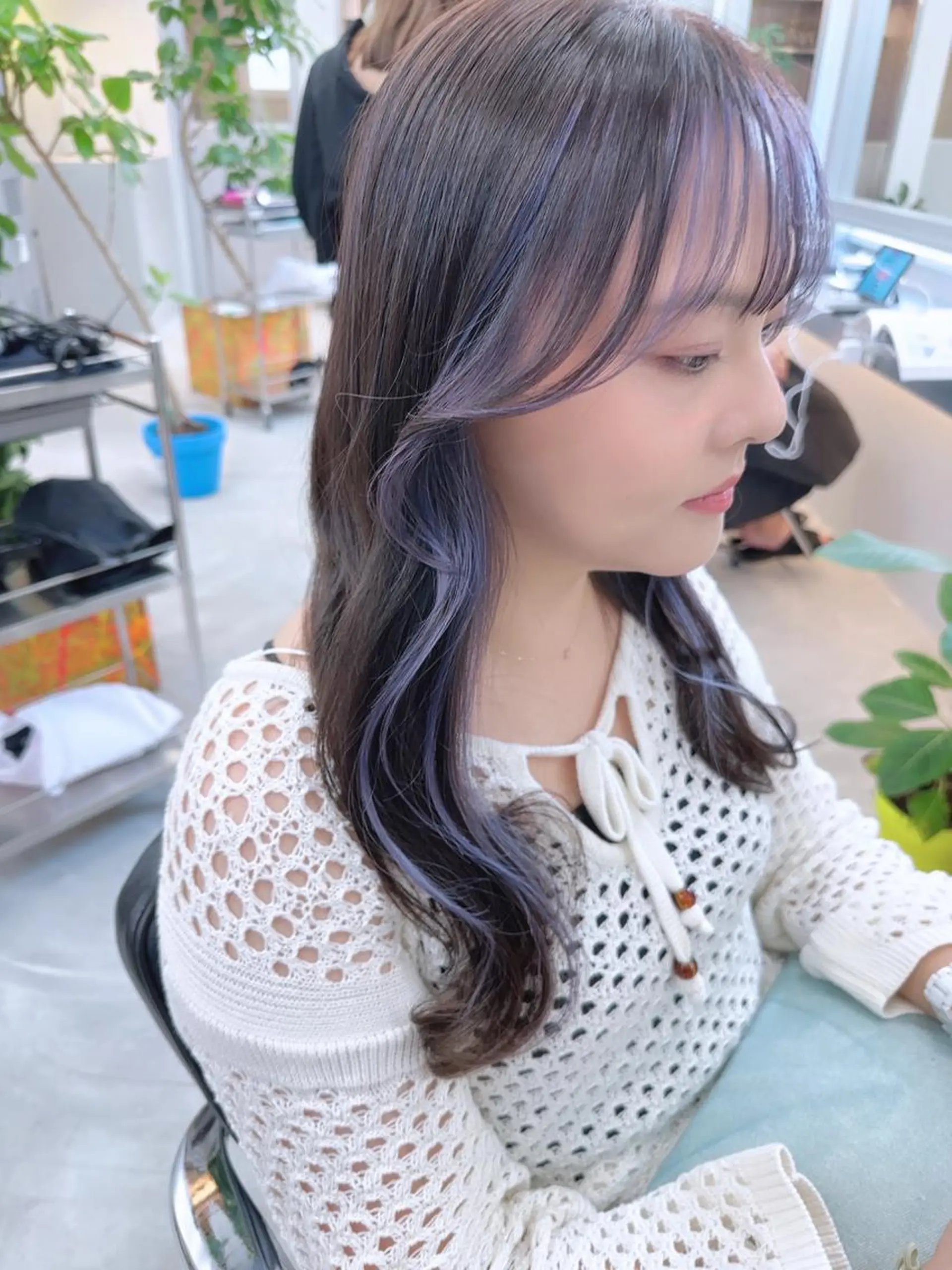 ロング カラー ミストバング デザインカラー  フェイスフレーミング ラベンダーカラー 岡野 静華のヘアスタイル