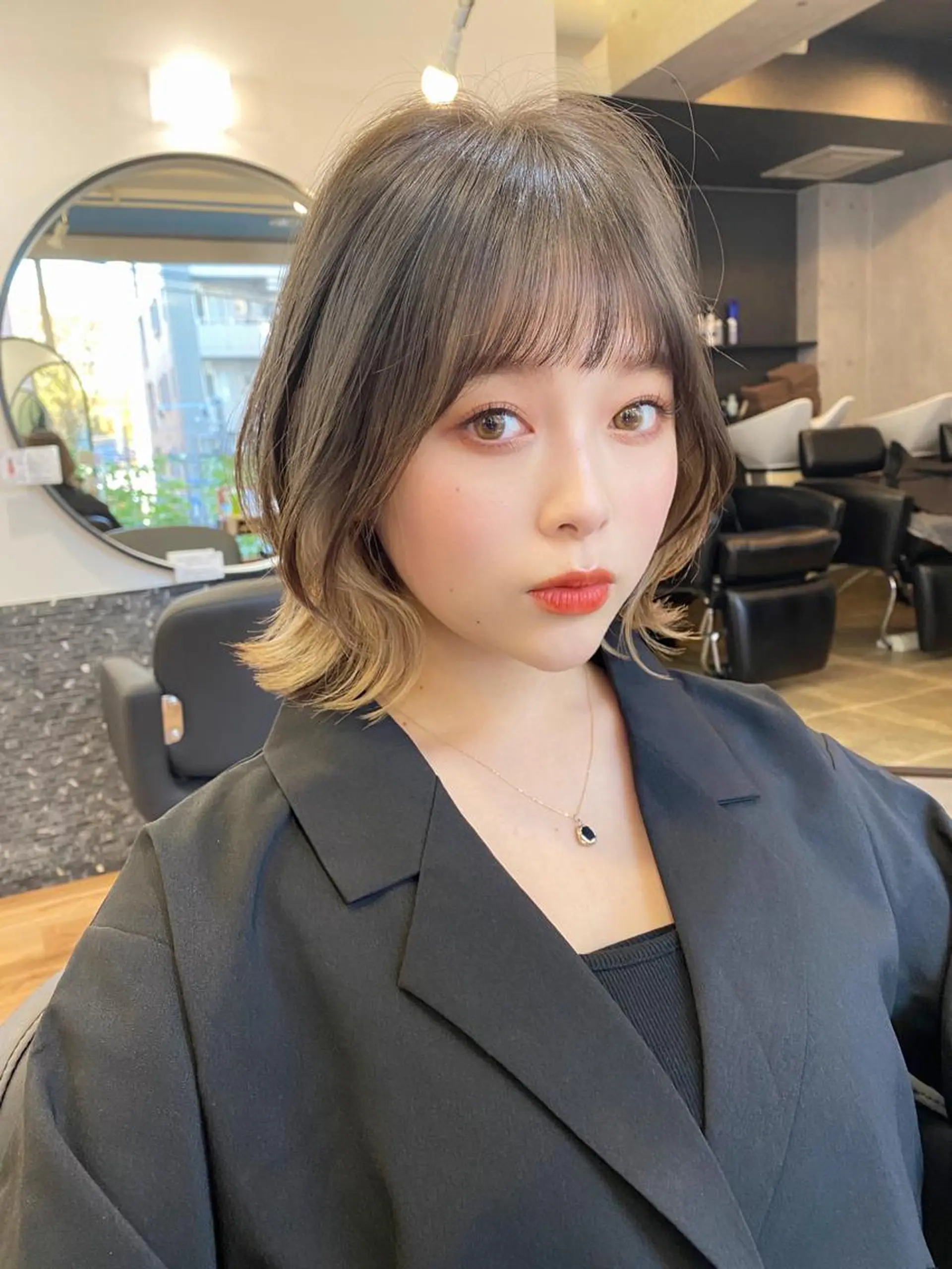 ミディアム カラー インナーカラー ボブ 似合わせレイヤー 🇰🇷荒木洋文のヘアスタイル