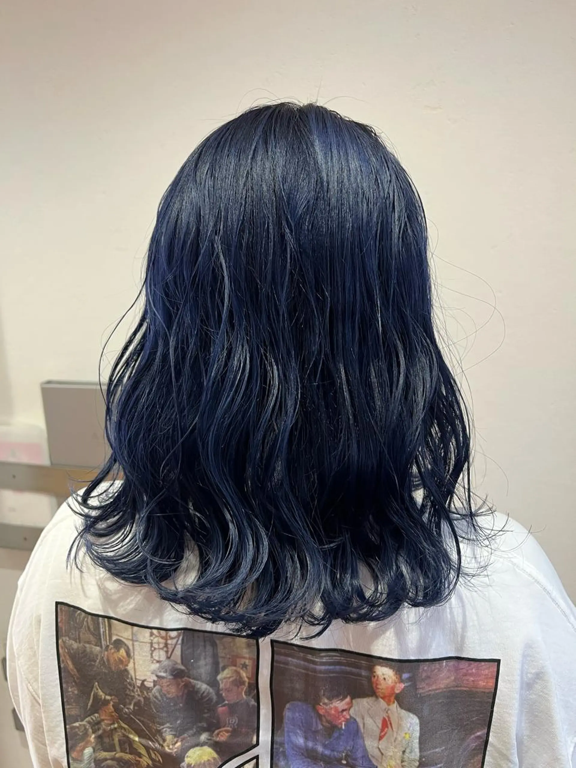 ミディアム カラー 蓮見  友里のヘアスタイル