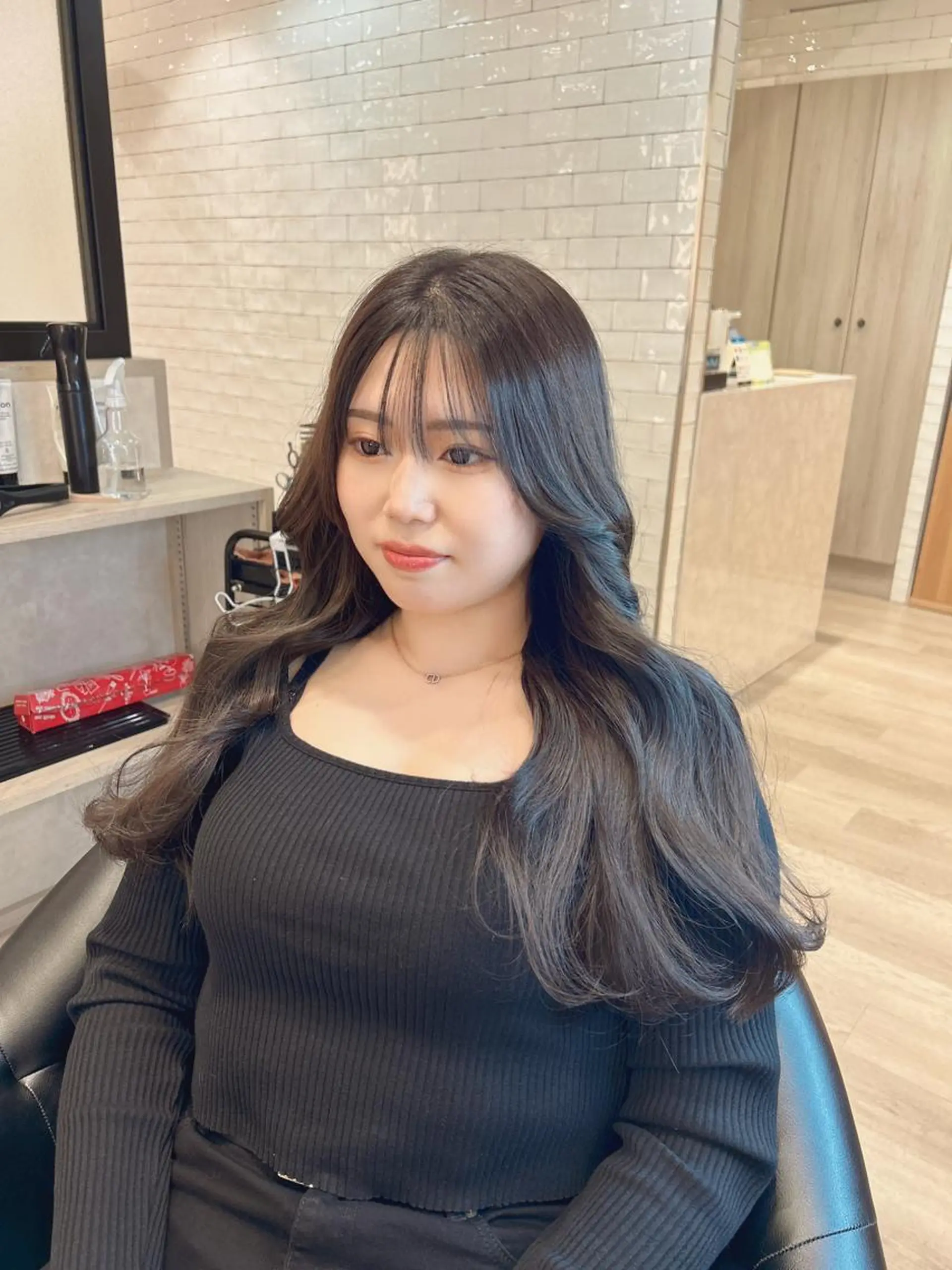 ロング カラー カット ヘアカラー トリートメント &chaLme   心斎橋所属・emi/髪質改善/ 韓国風/艶カラーのヘアスタイル