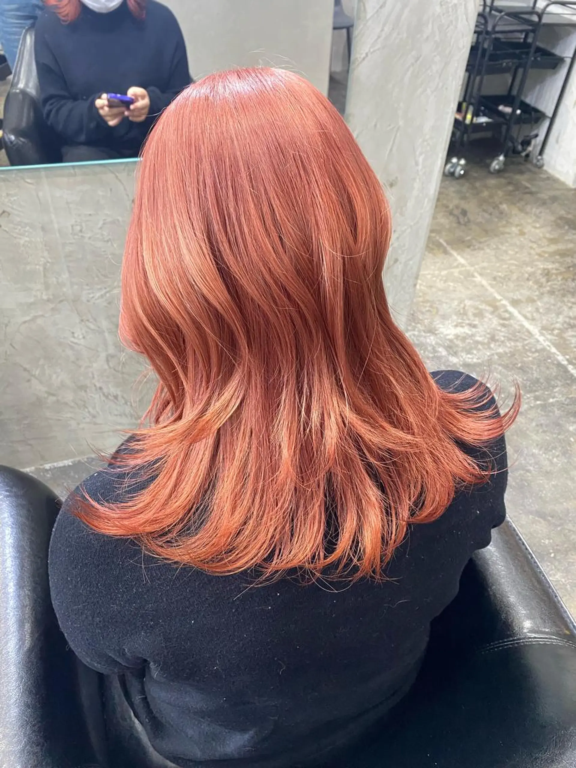 セミロング カラー 佐伯 鼓乃美のヘアスタイル