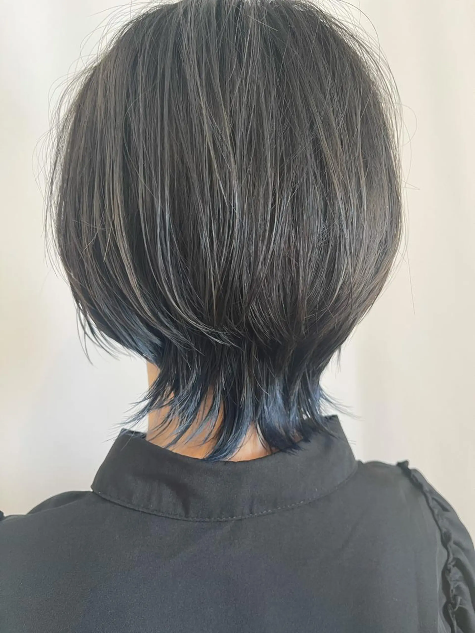 ショート ショートヘア ウルフカット 血分 優人のヘアスタイル