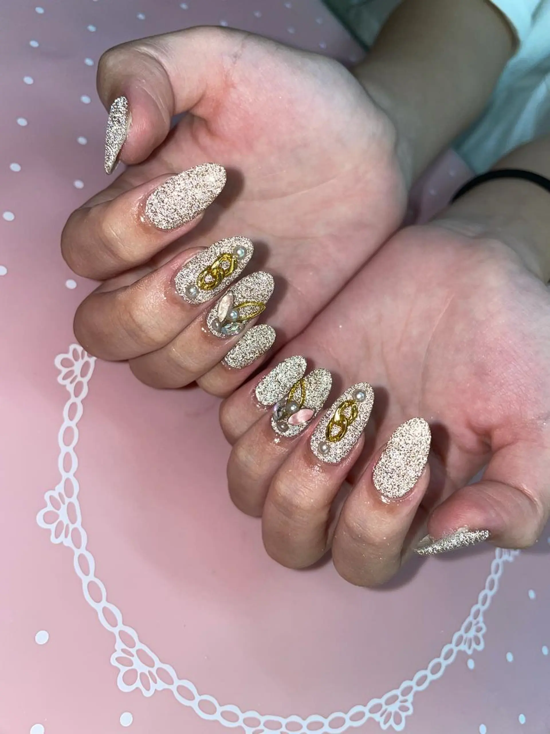ミディアム ネイル フラッシュネイル マグネットネイル 《LB》ラブリエ Nail&eyeのマツエク・マツパデザイン