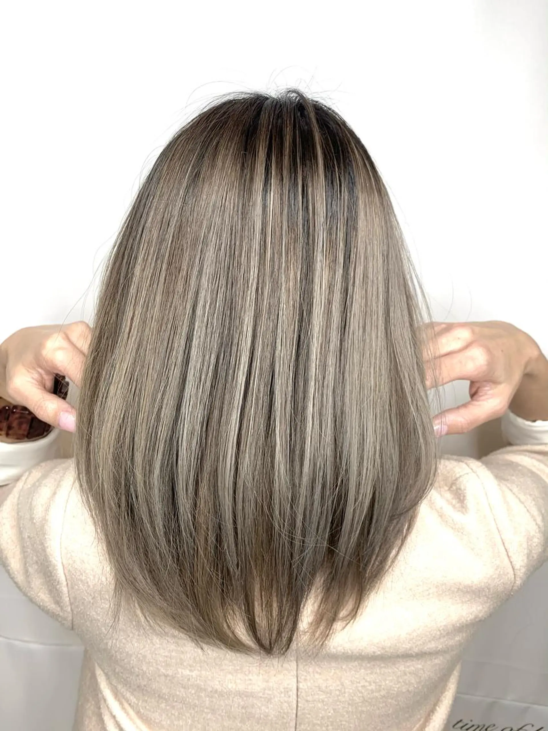 ミディアム カラー パーマ ヘアアレンジ メンズ キッズ ネイル マツエク・マツパ 髪質改善 艶髪🔵ﾌｾﾅｵﾔのヘアスタイル